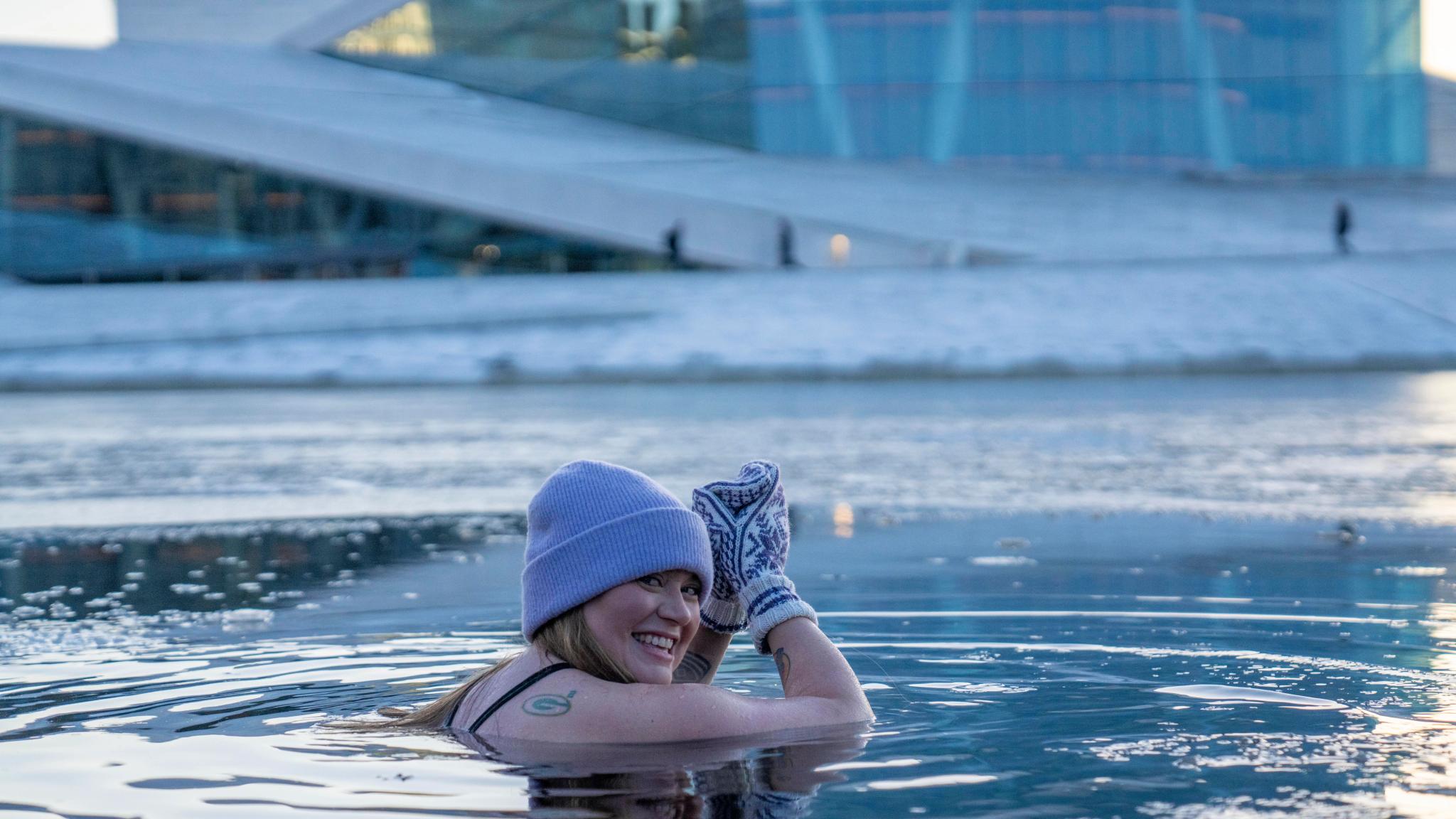 Ice bathing in the Oslo fjord