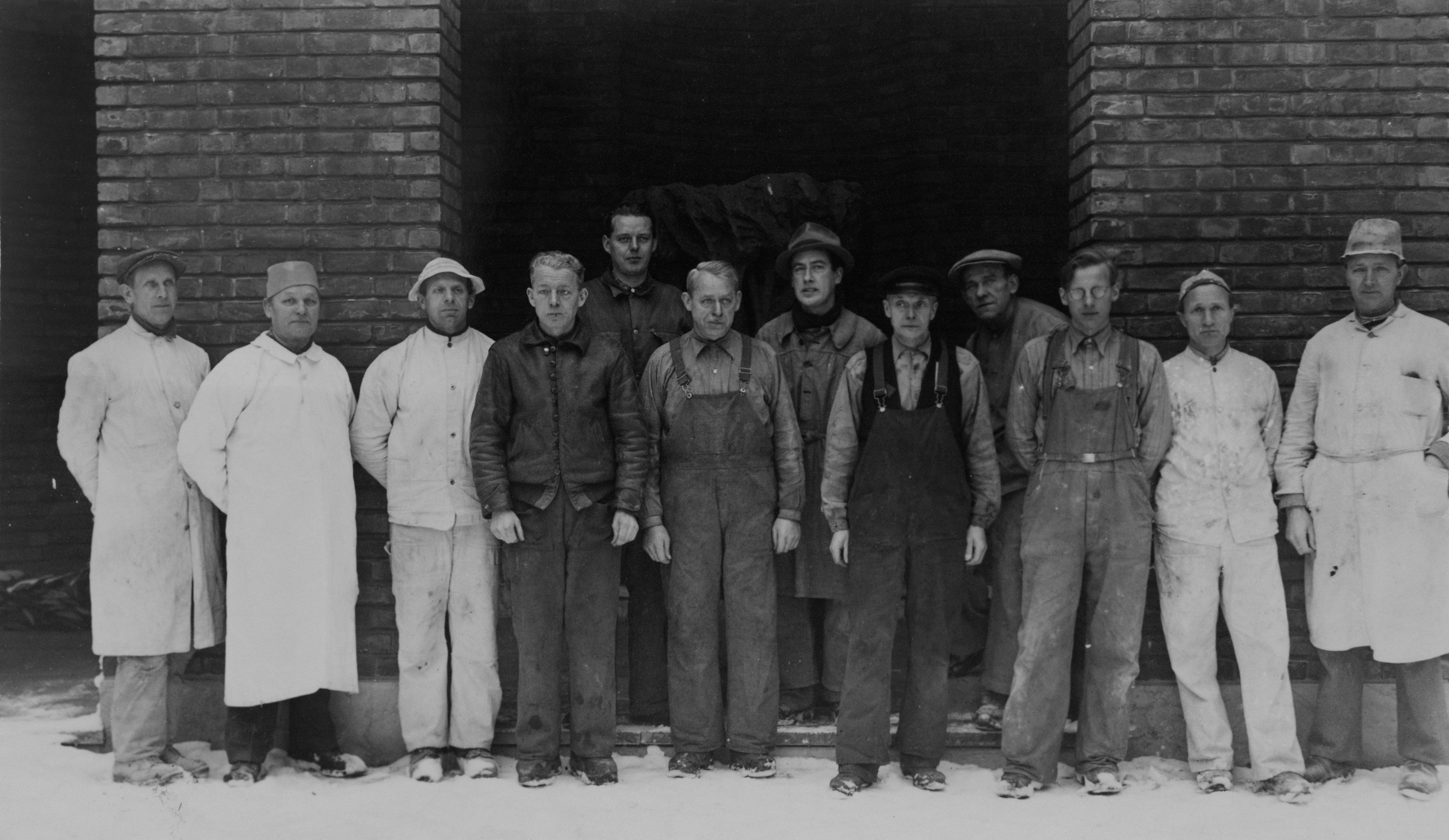 Gustav Vigeland's stonemasons at work