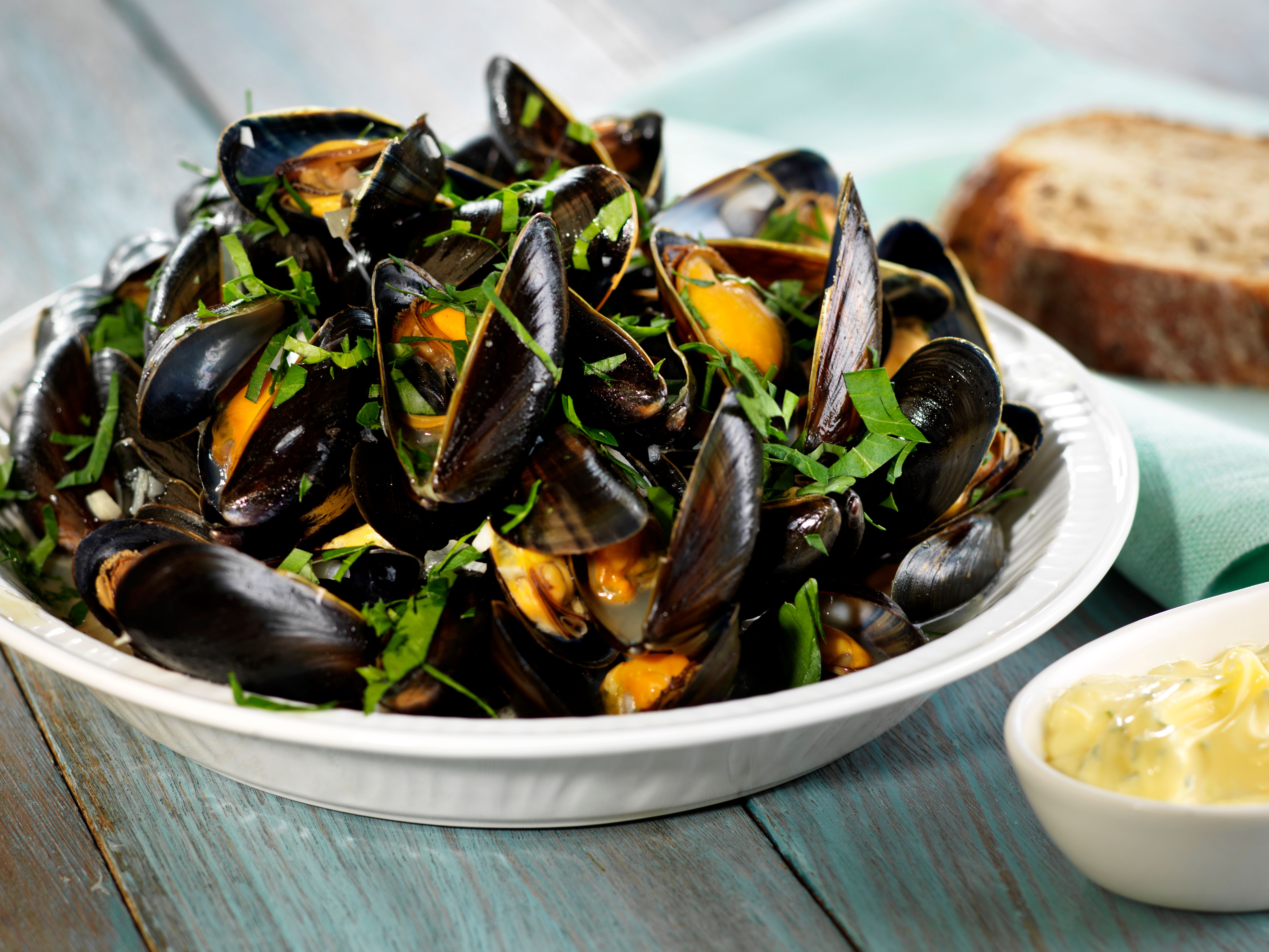 Mussels steamed with white wine