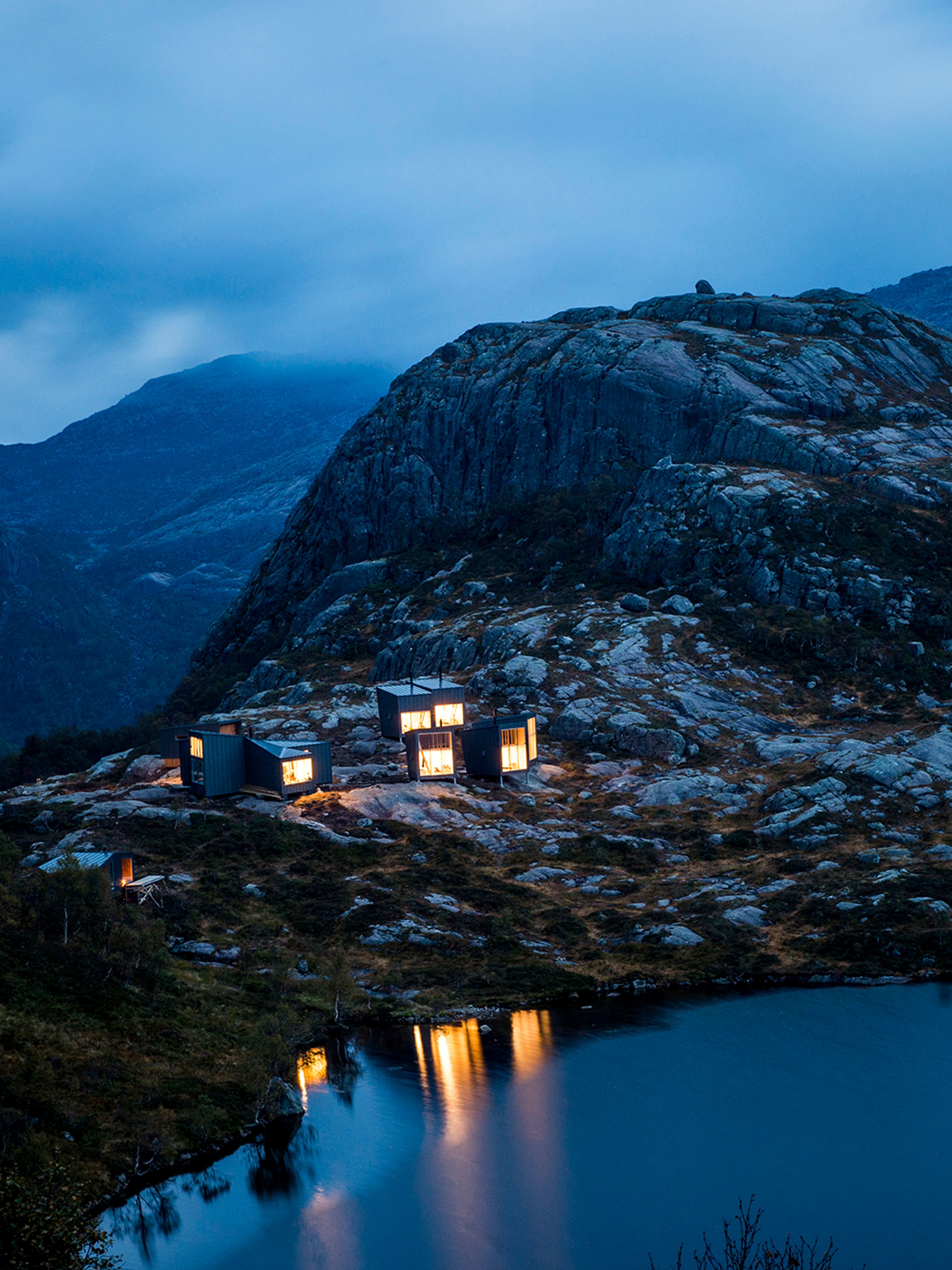 Skåpet fjellhytte, en av Norges råflotte designerhytter