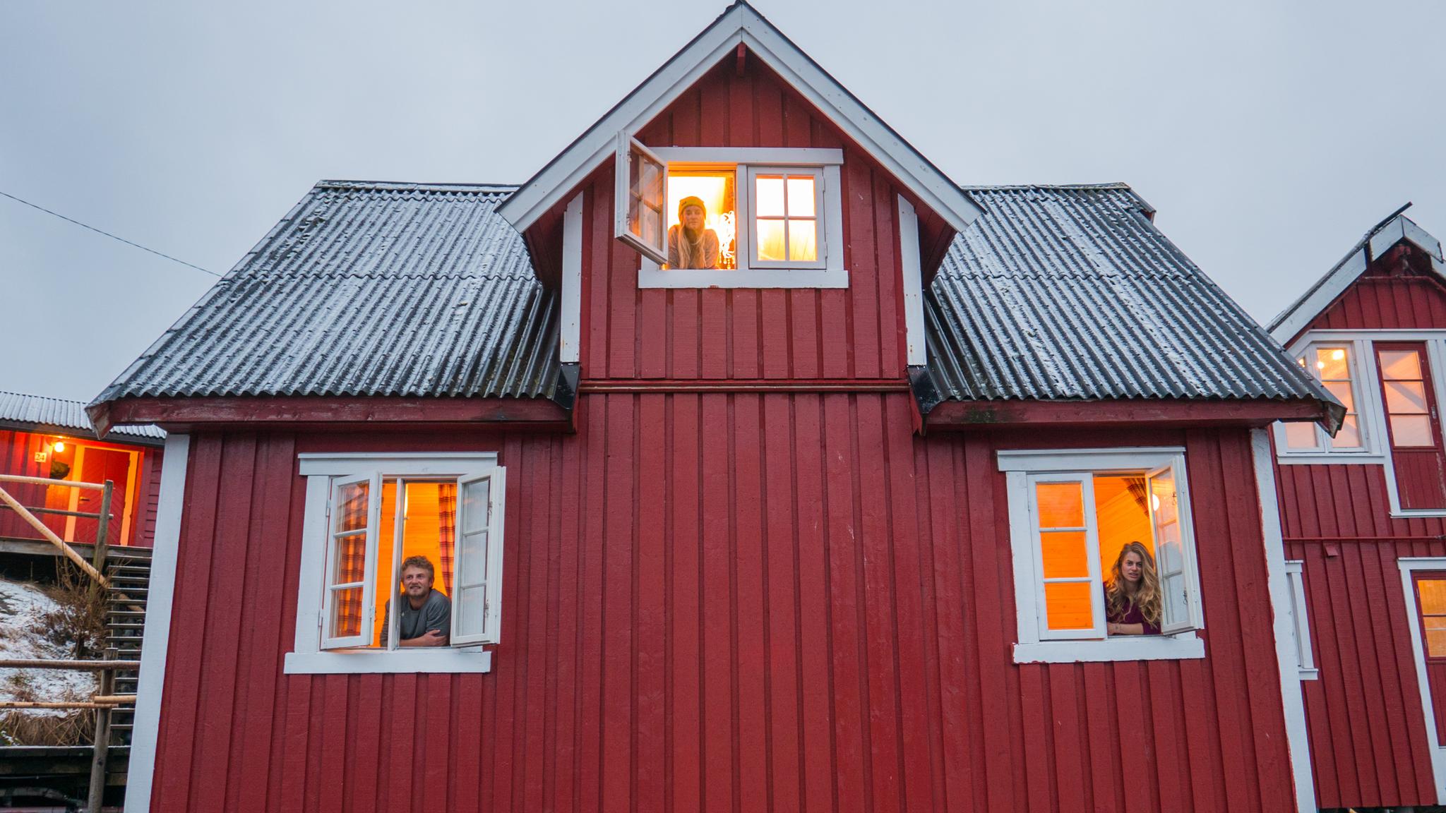 Exterior image of a red fisherman's cabin in Lofoten in Northern Norway