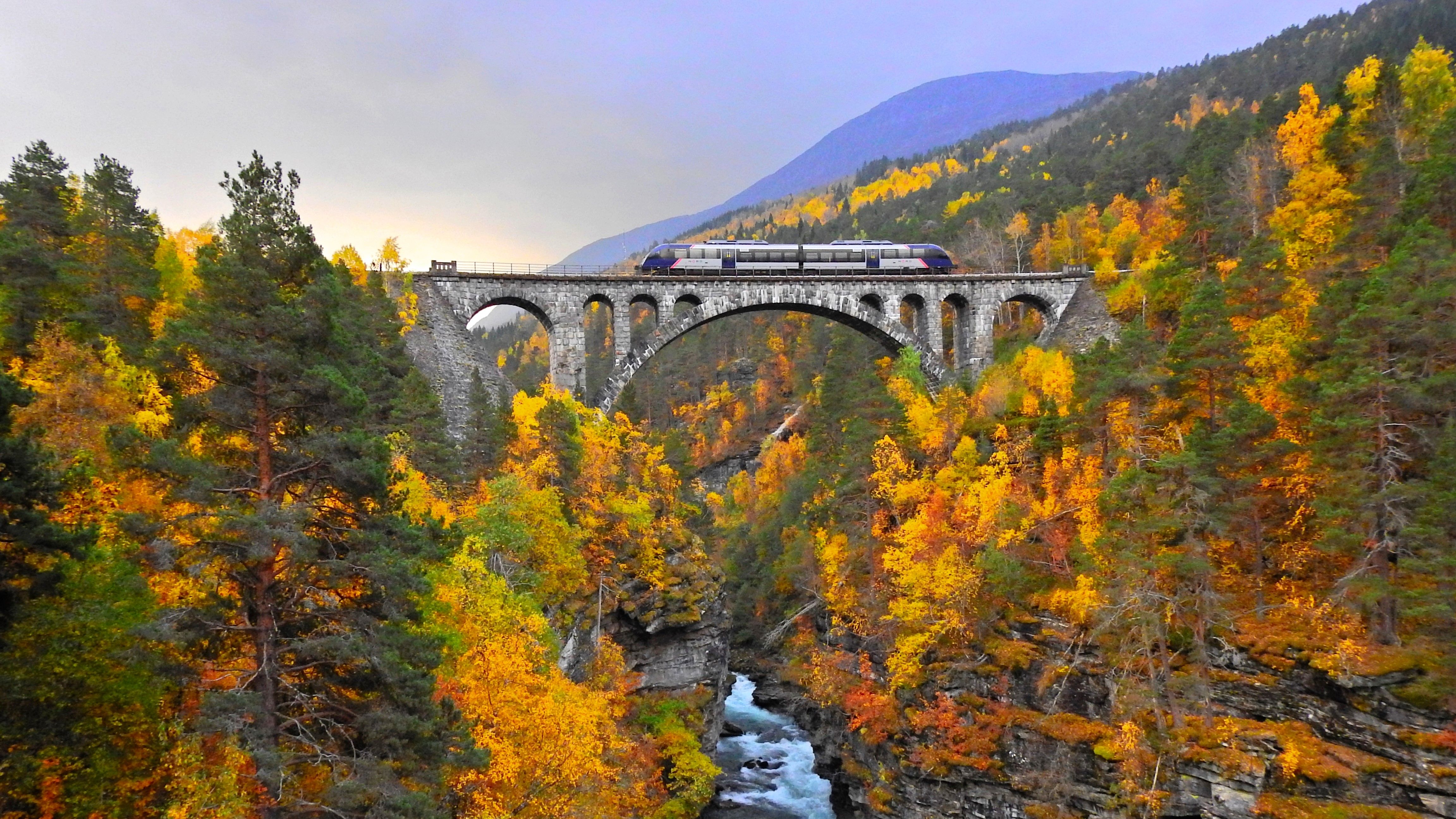 The Rauma Railway running across the Kylling bridge