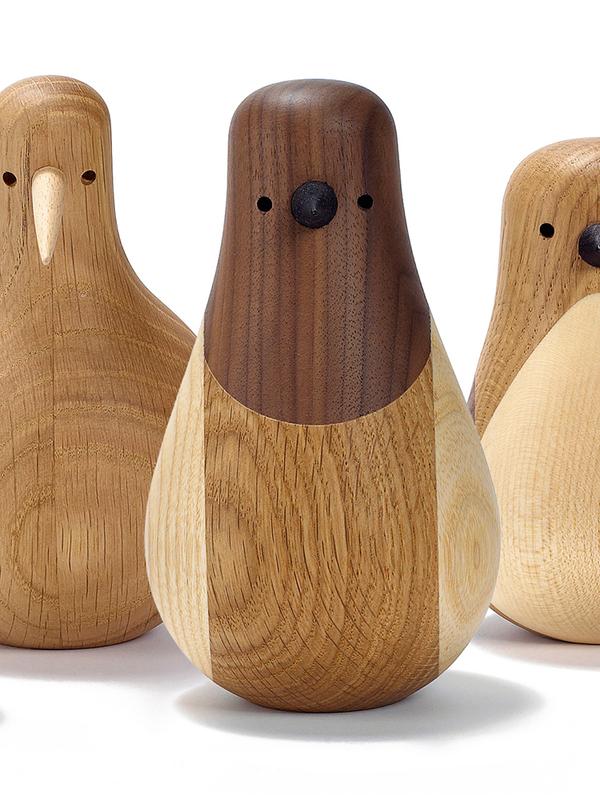 Five bird figurines made of wood
