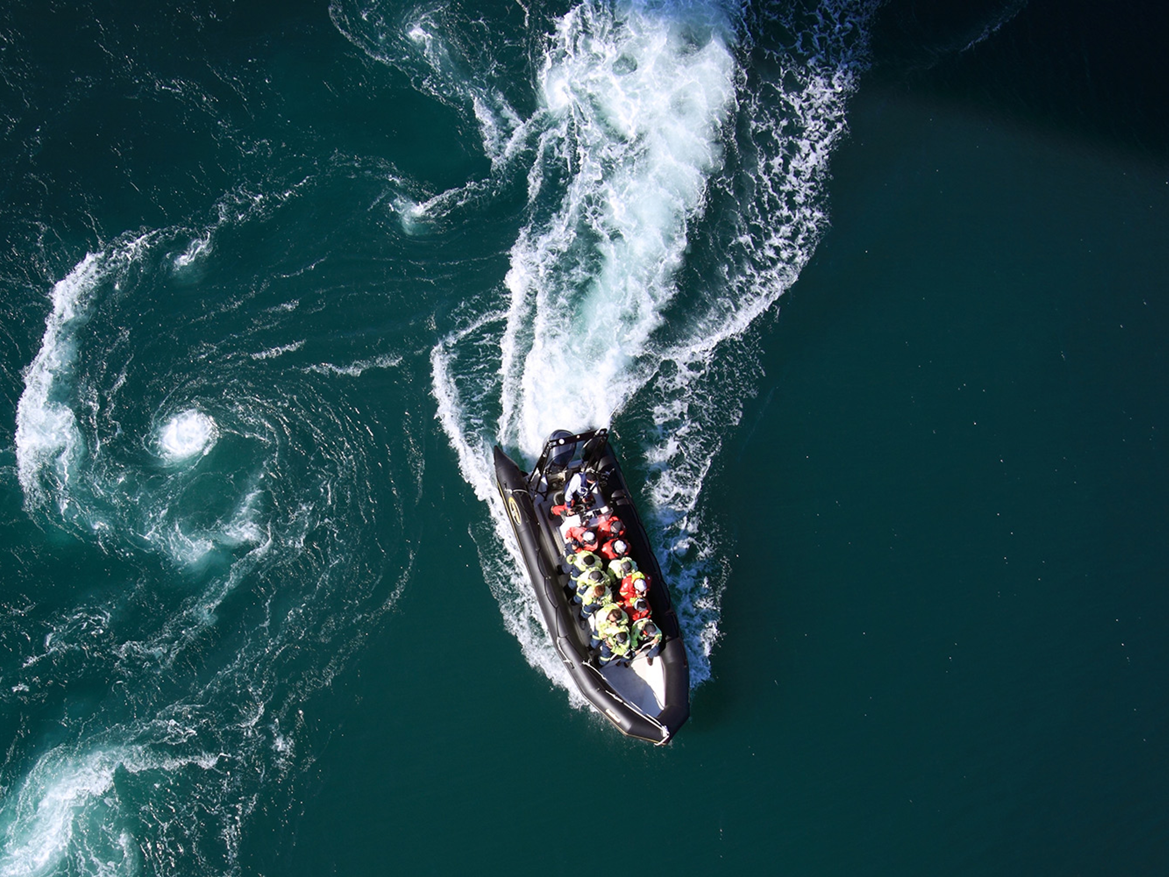 Plan your trip to Bodø and Salten in Northern Norway and visit Saltstraumen