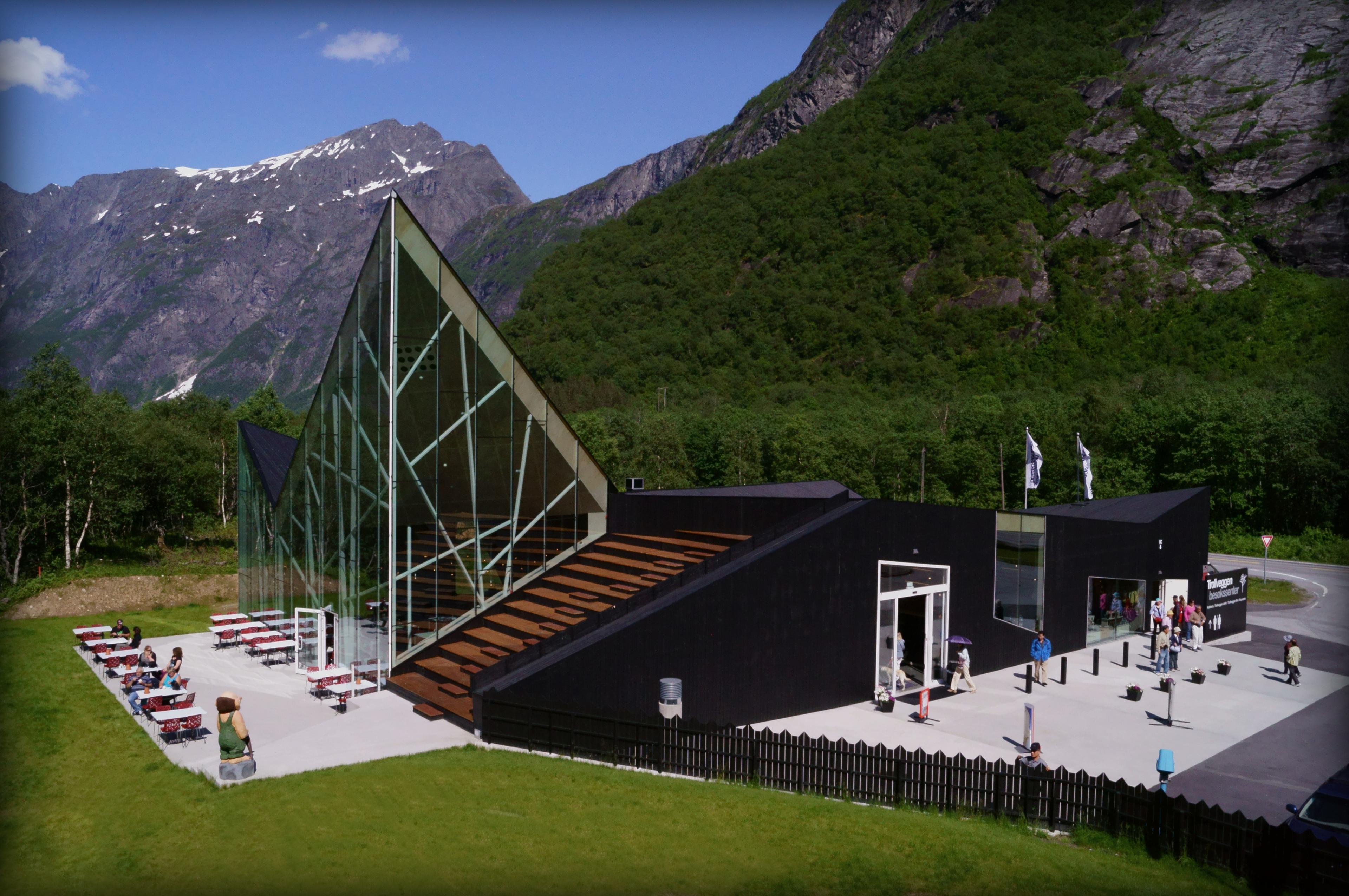 The outside of the Trollveggen visitor center