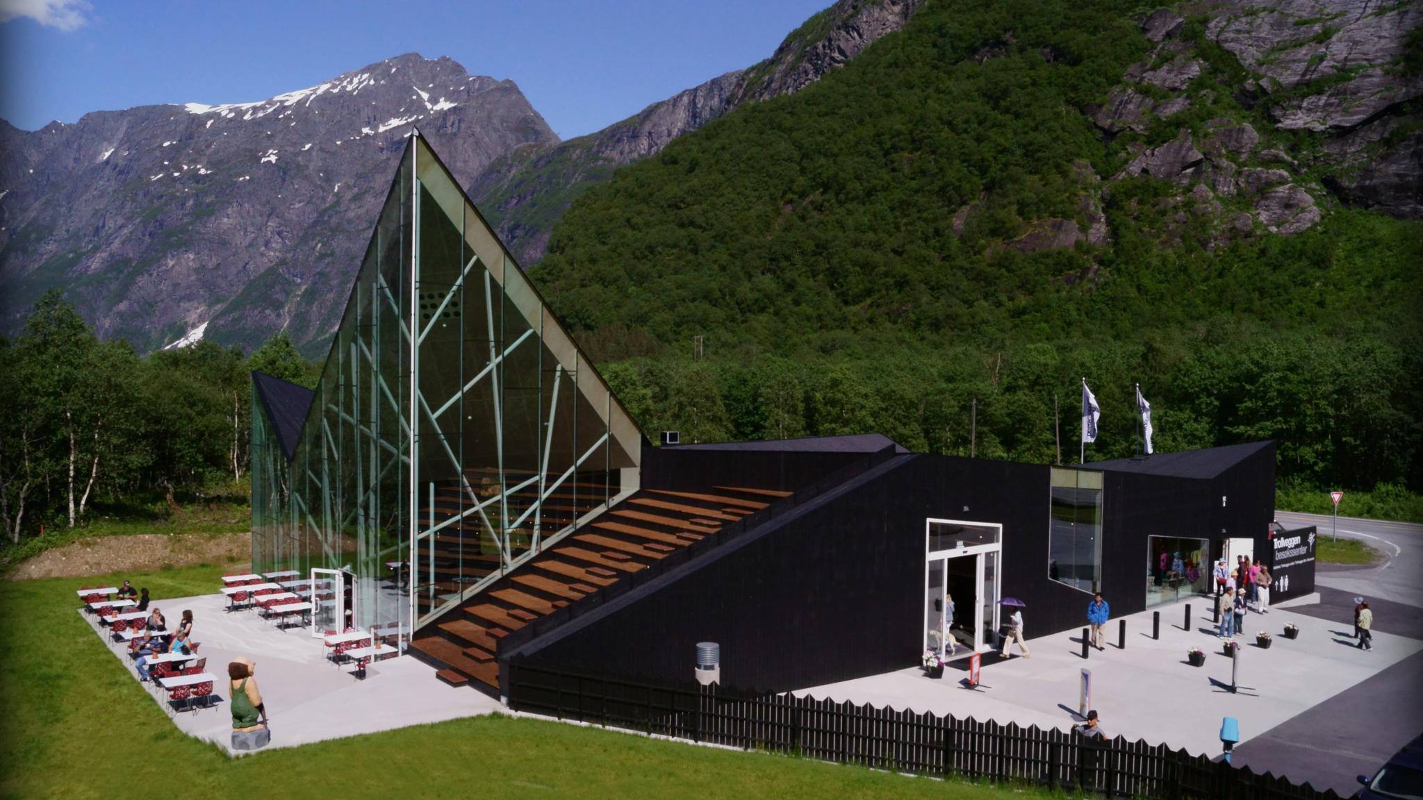The outside of the Trollveggen visitor center