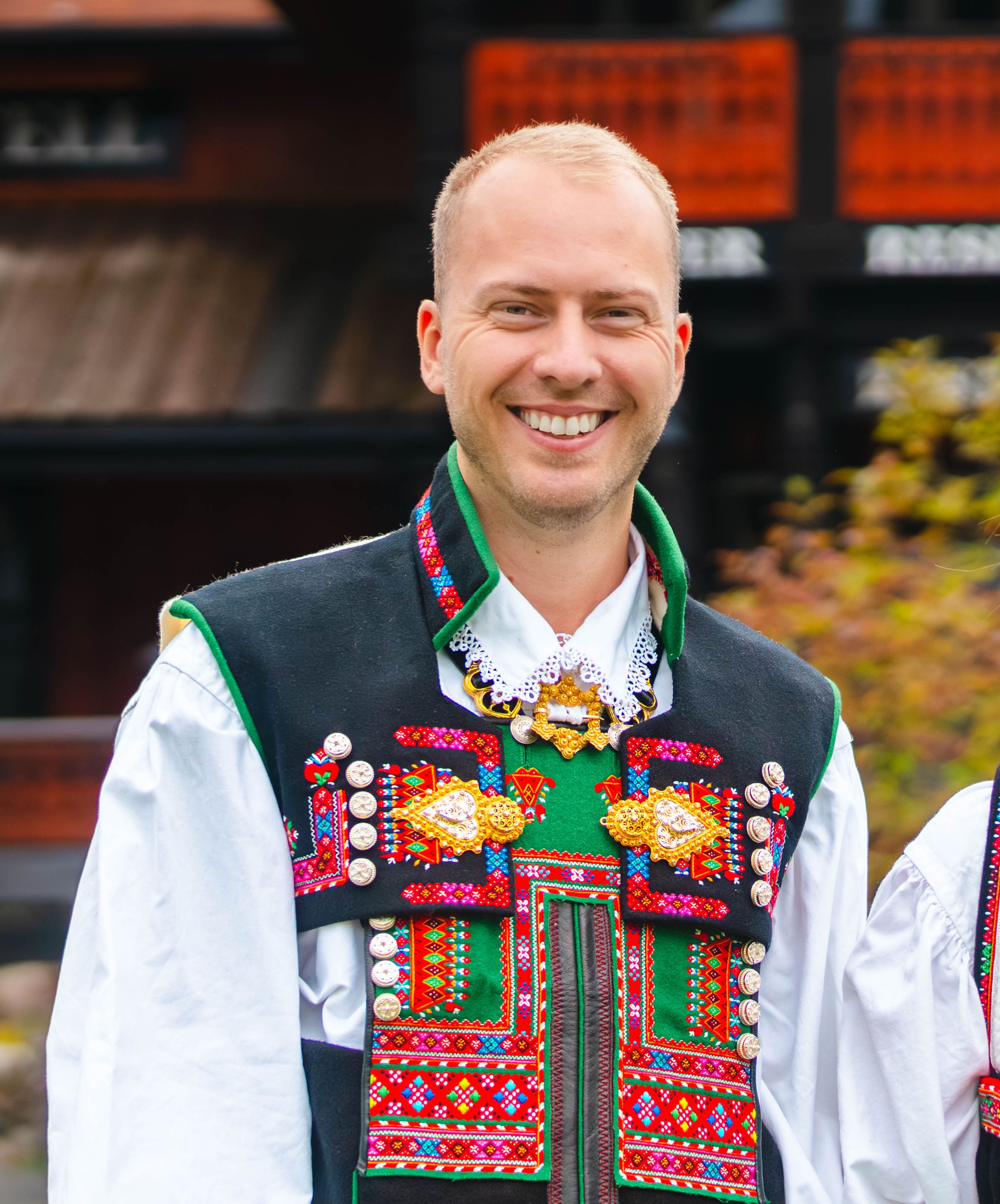 Silversmith Jørund Rysstad in Setesdalsbunad