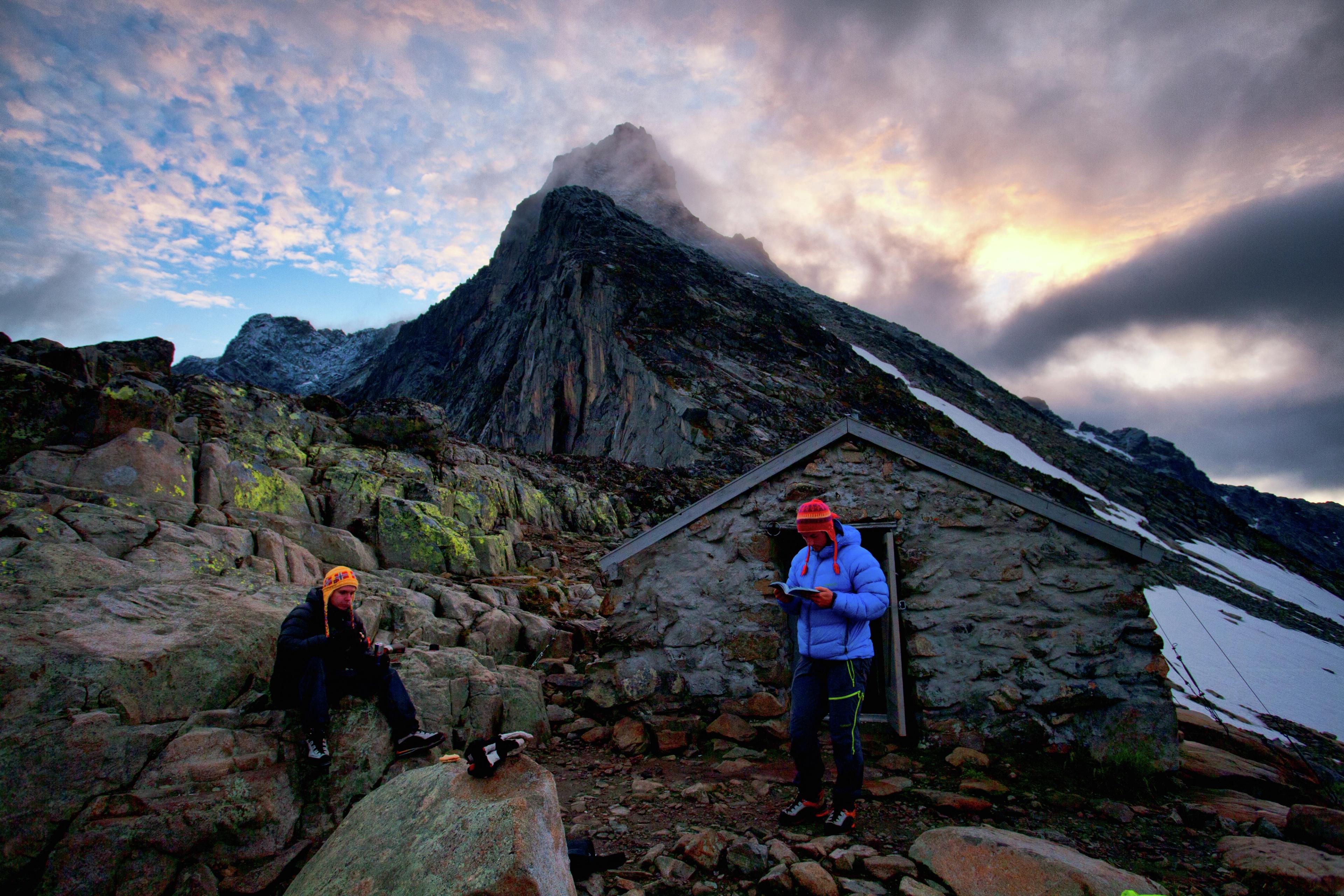 From Skagastølsbu, viewing "Store Skagastølstind"