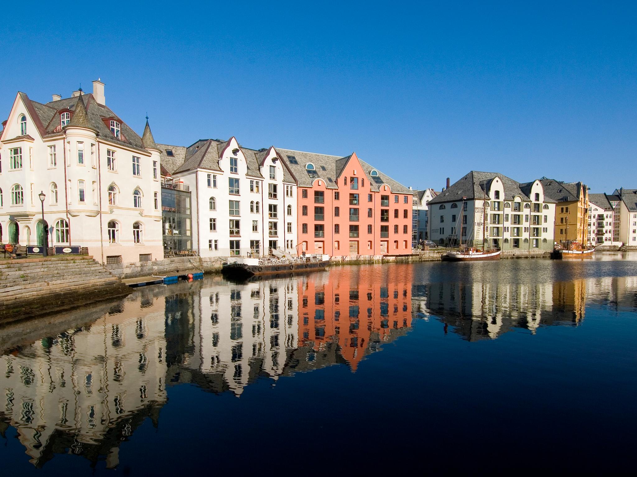 The Golden Route by Authentic Scandinavia