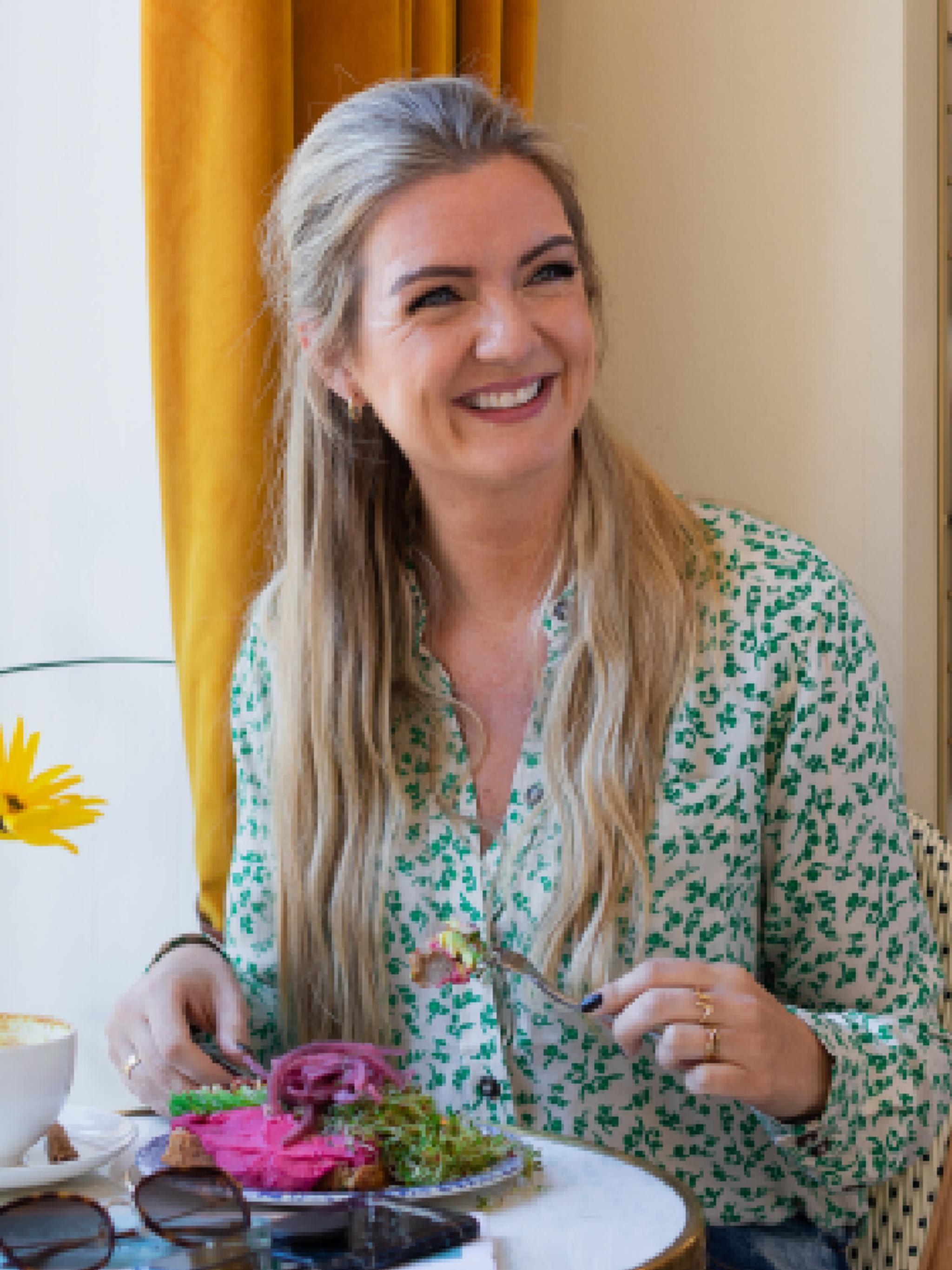 Hanne-Lene Dahlgren eating food at Oslo Raw