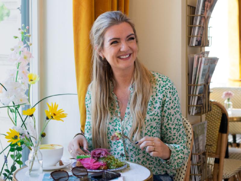 Hanne-Lene Dahlgren eating food at Oslo Raw