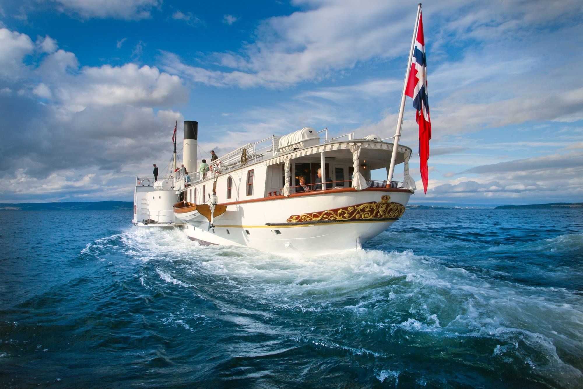 Skibladner på Mjøsa