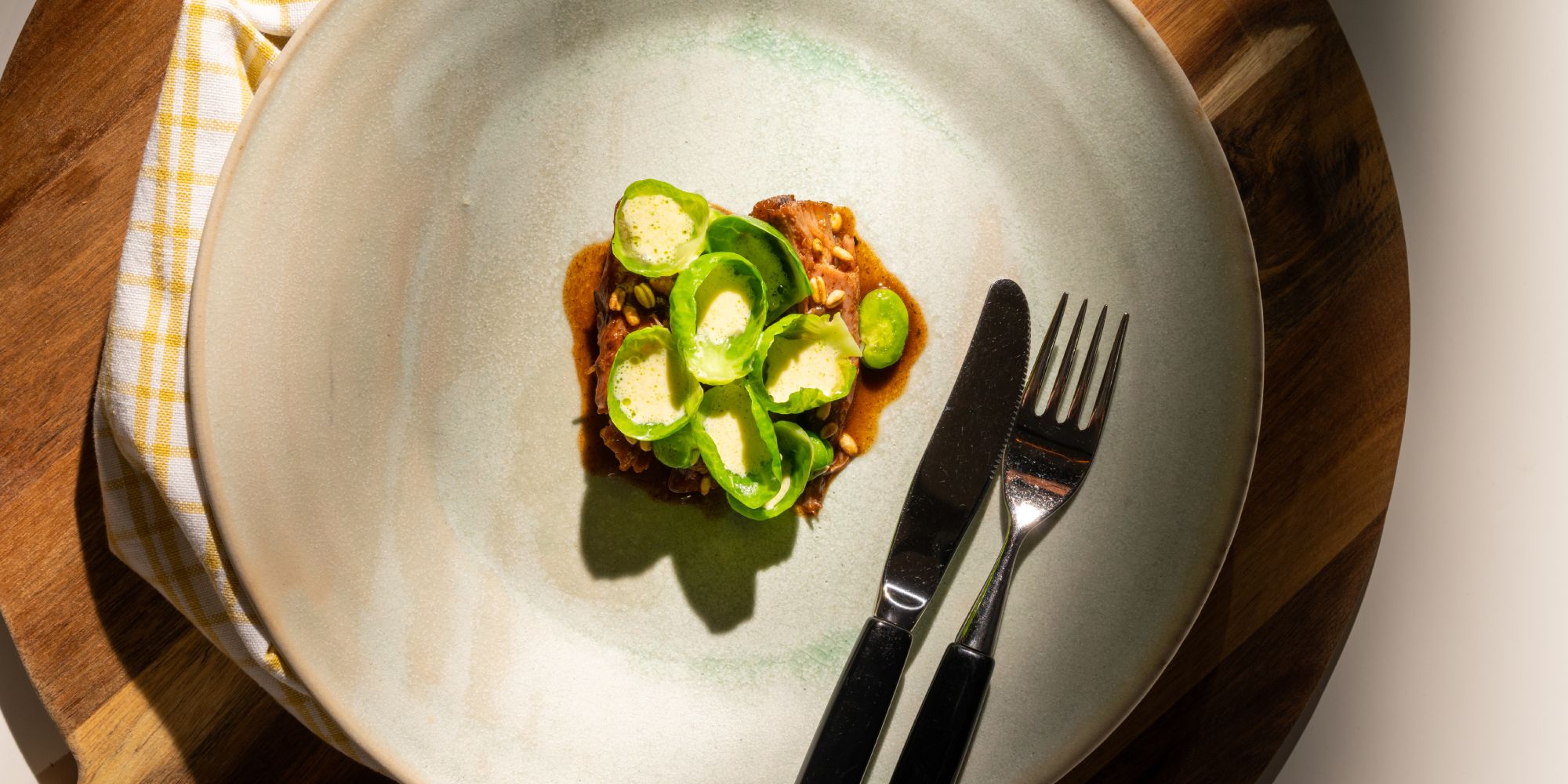 Braised lamb shanks with horseradish made by Tom Victor Gausdal