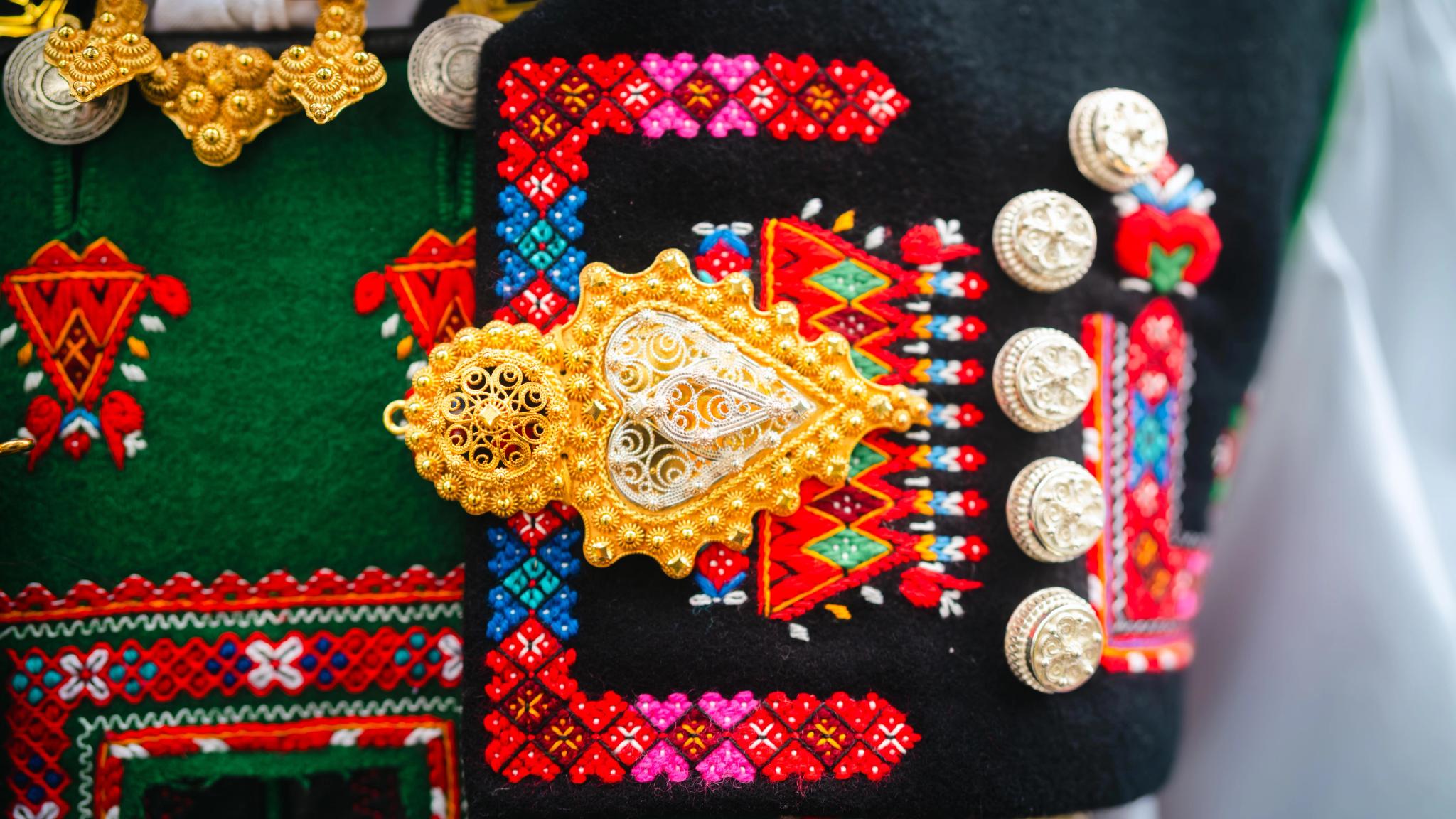 Sølje (traditional Norwegian bunad brooch) on a Setesdal bunad