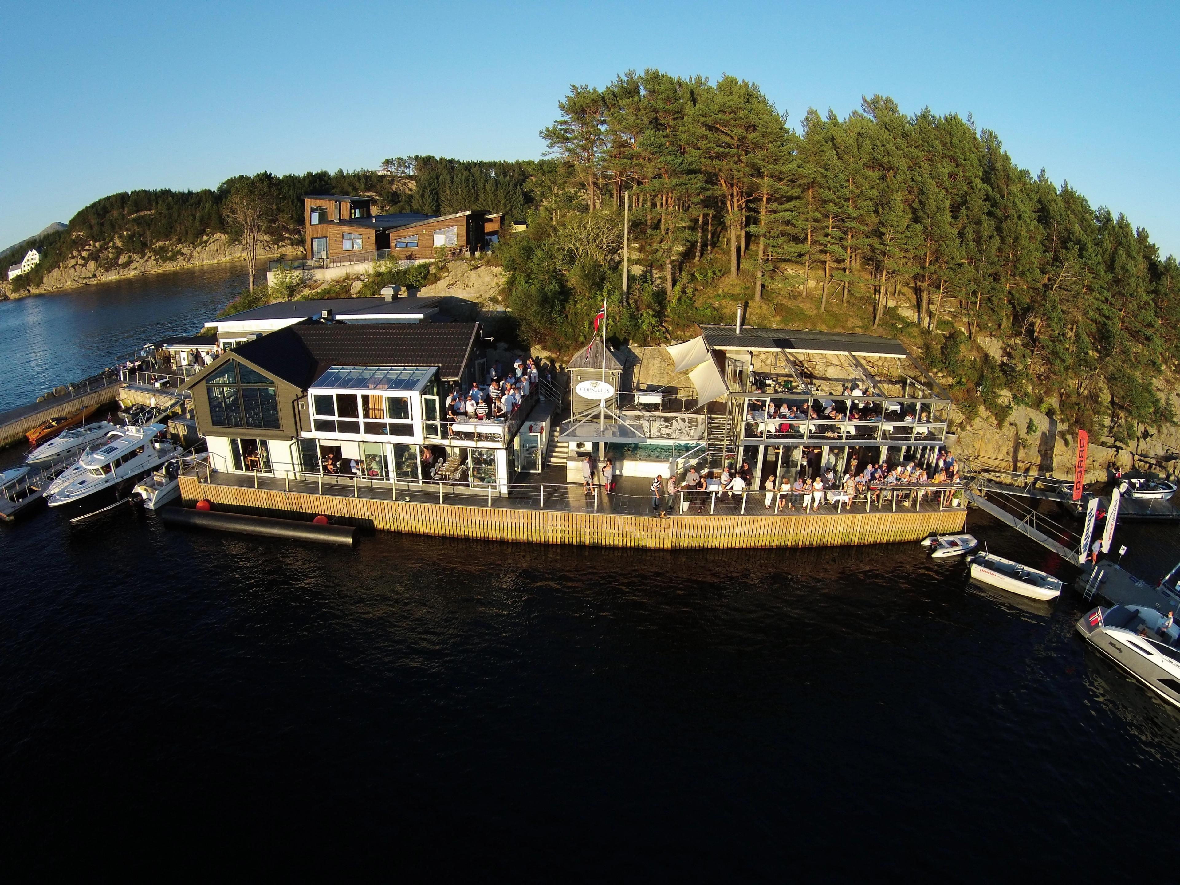 Cornelius Seafood Restaurant