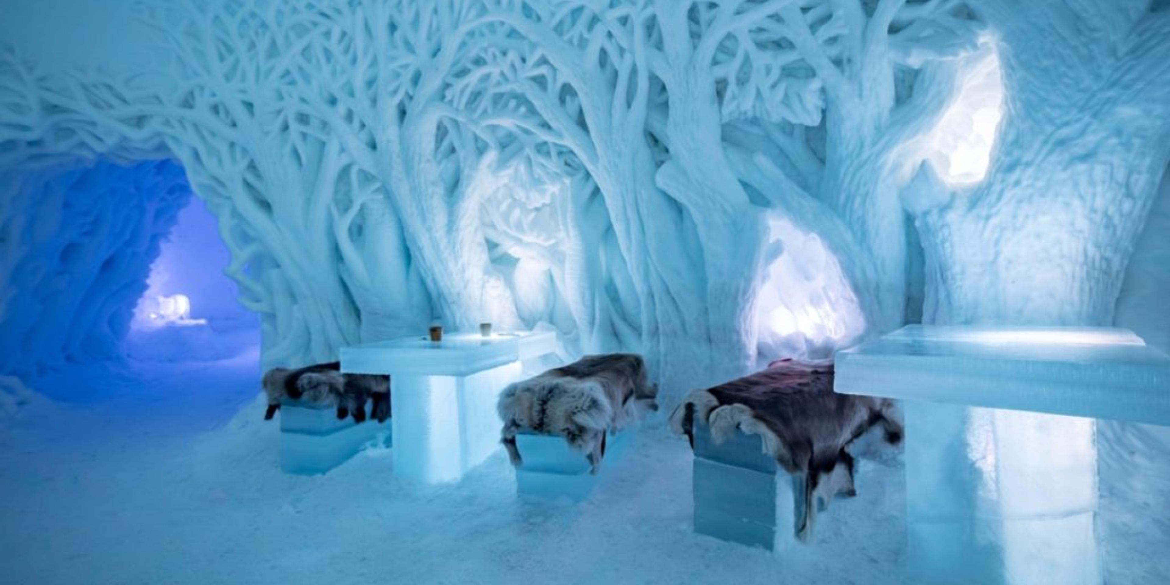 Restaurant at Snowhotel Kirkenes in Northern Norway