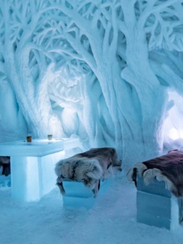 Restaurant at Snowhotel Kirkenes in Northern Norway