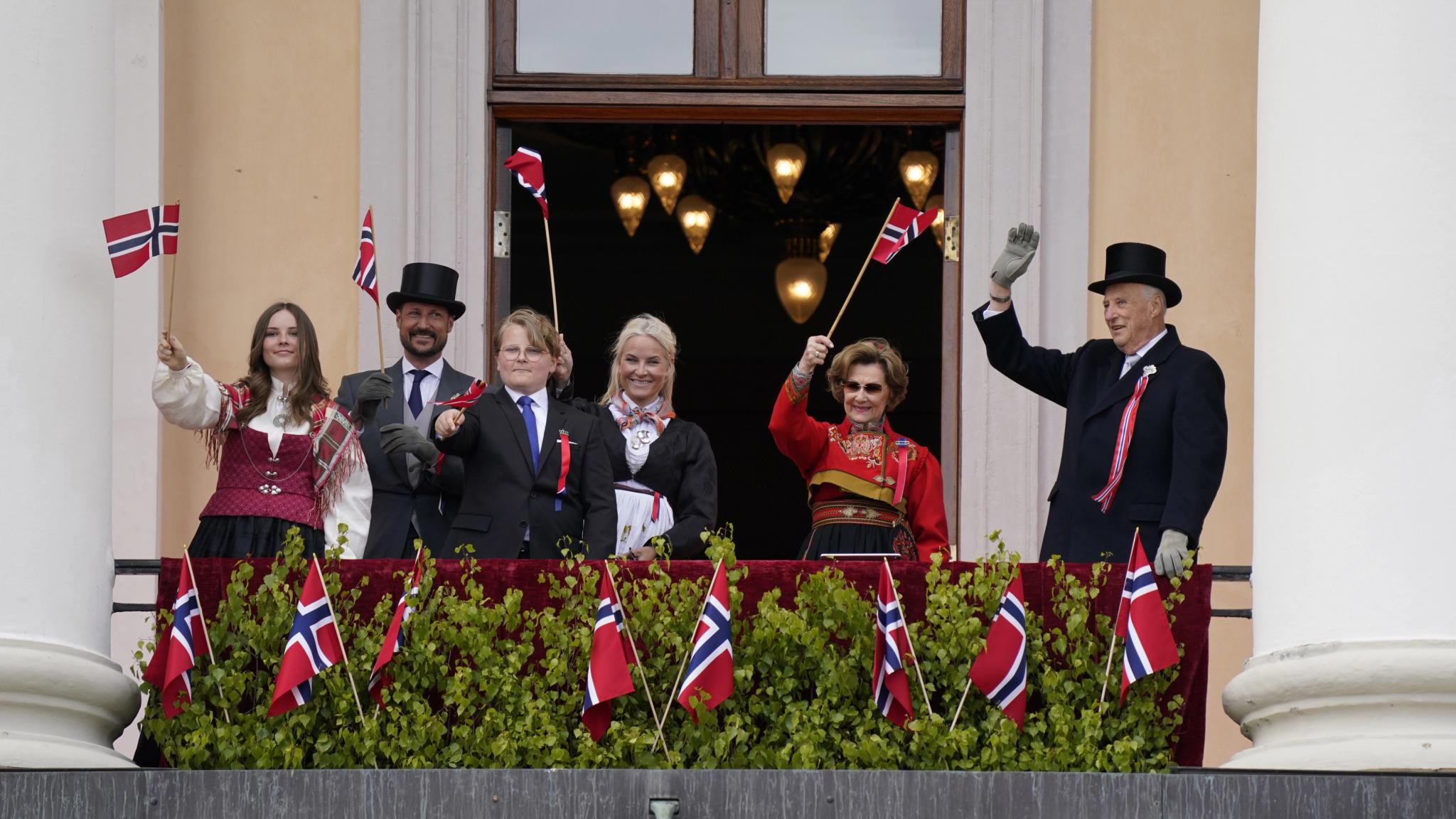 The Royal Family of Norway, at the Royal Palace balcony, 17th of May in 2021