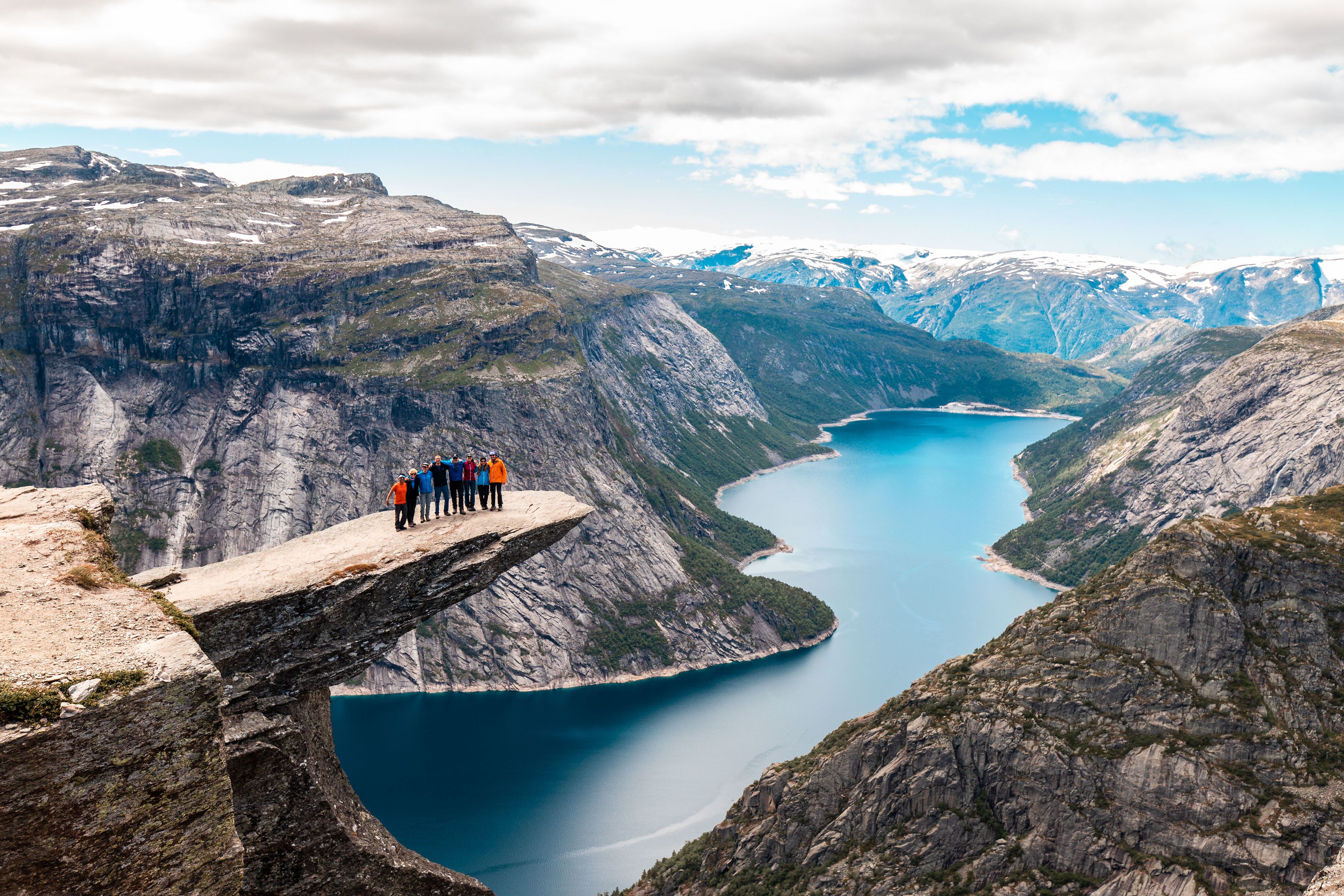 Trolltunga Preikestolen