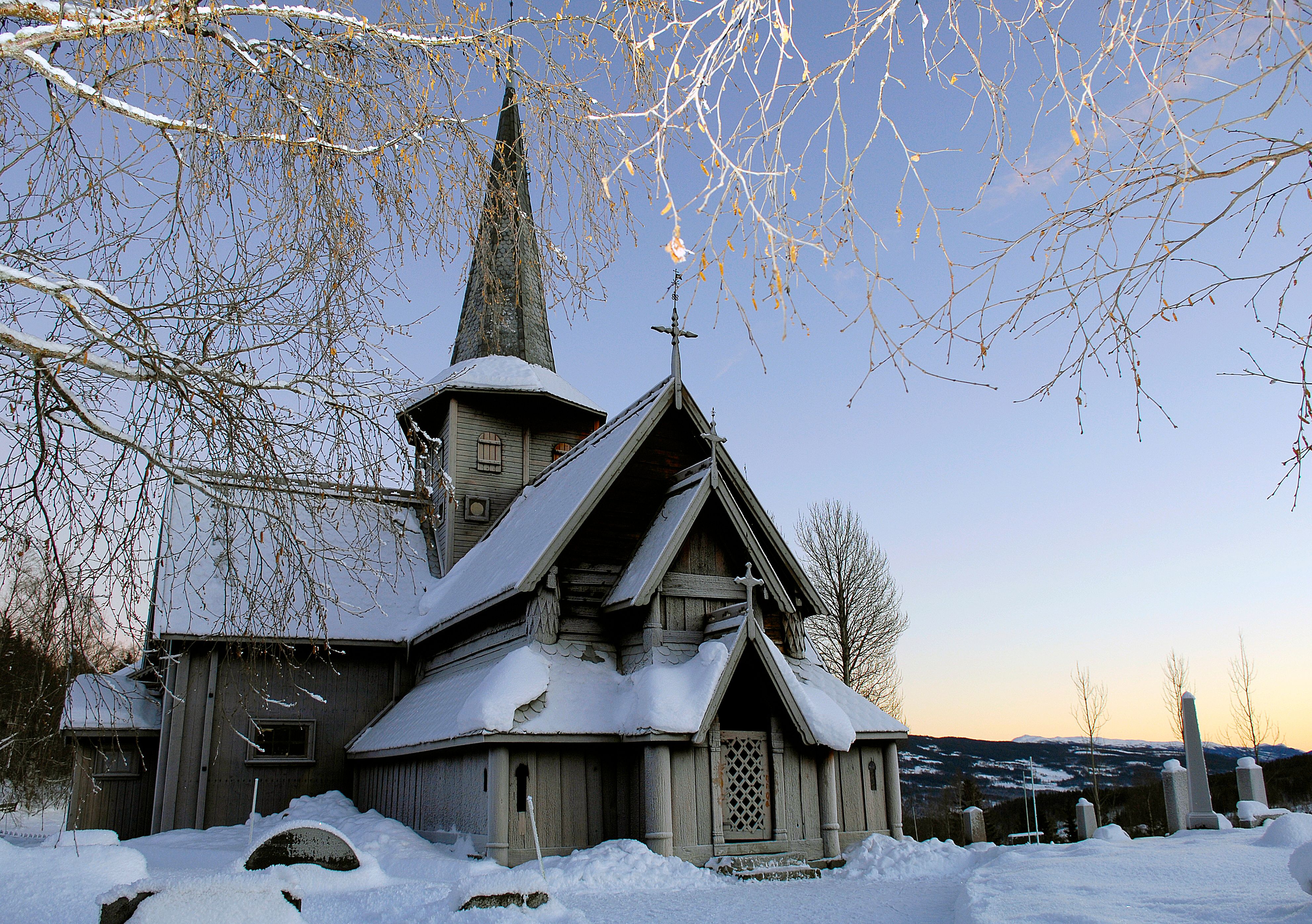 Hedalen stave church in Valdres