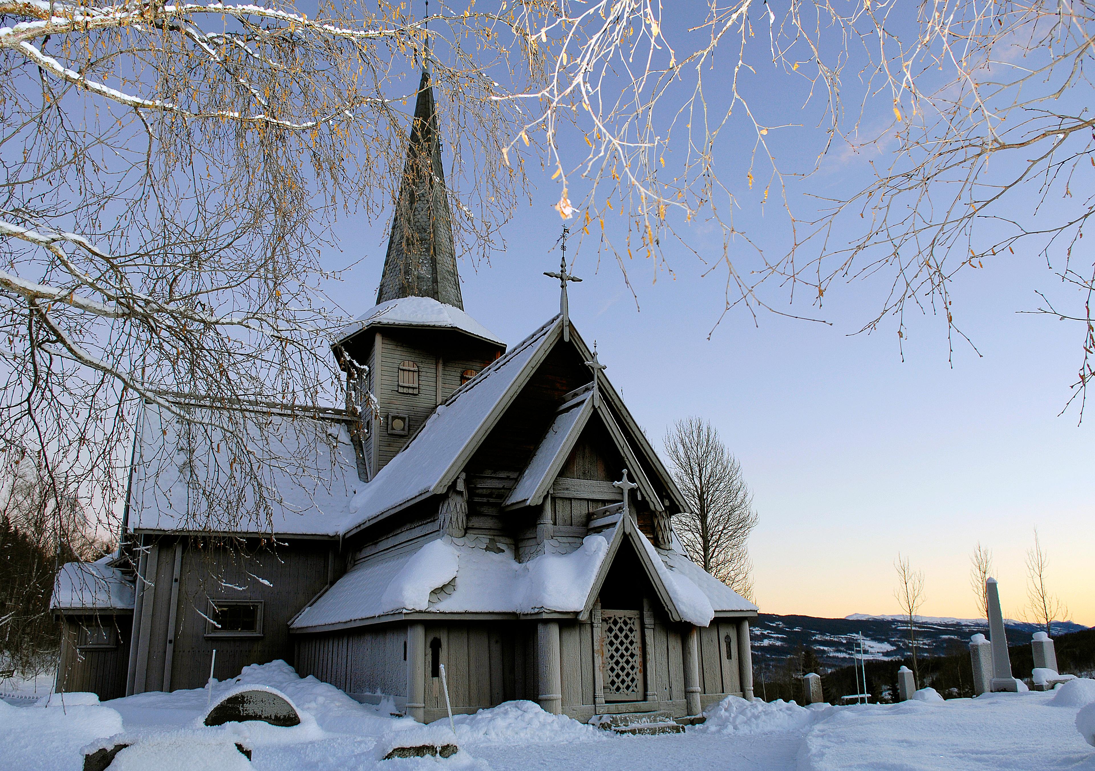 Hedalen stave church in Valdres