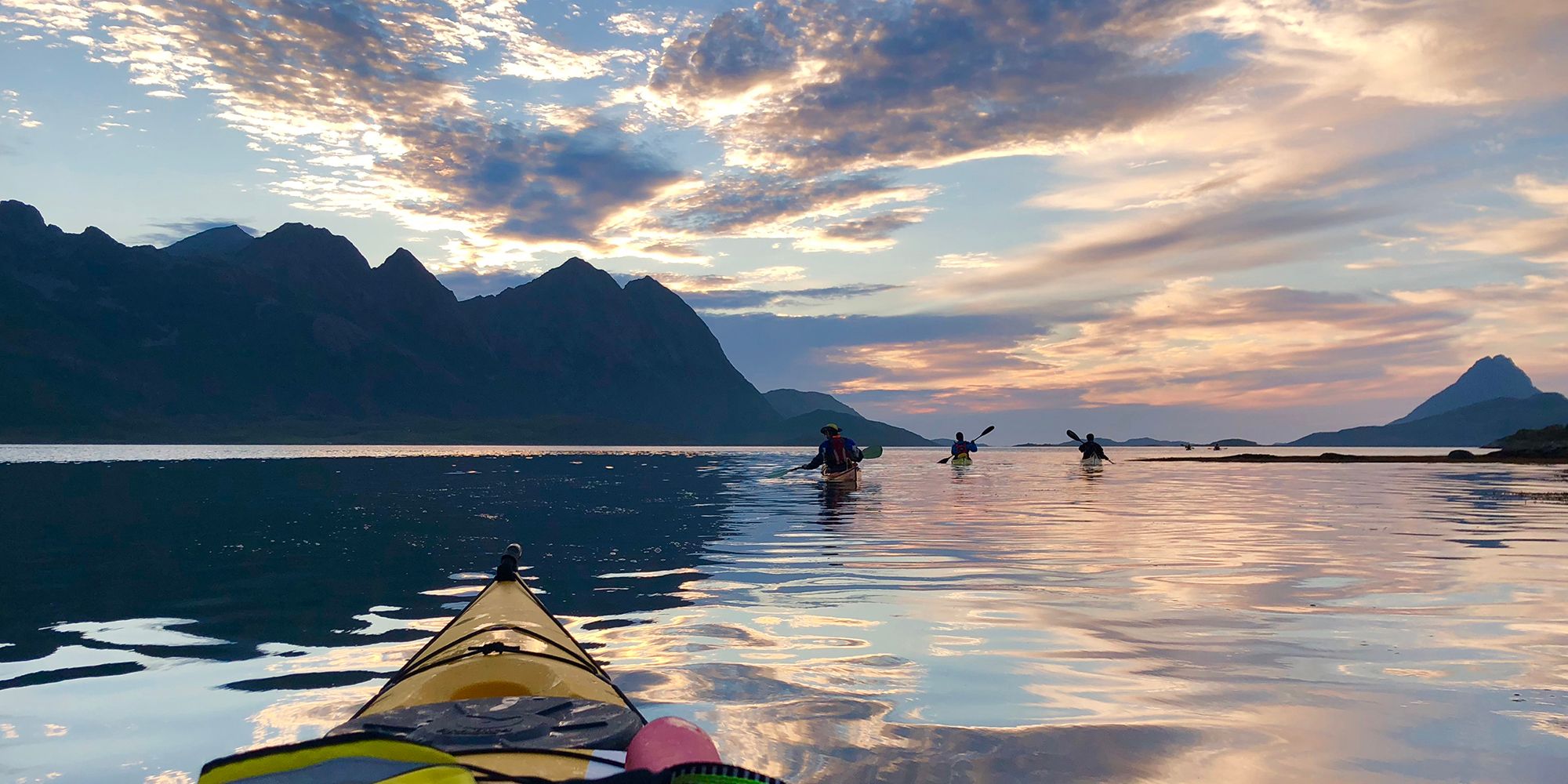 Kajakkpadling i Vesterålen i Nord-Norge