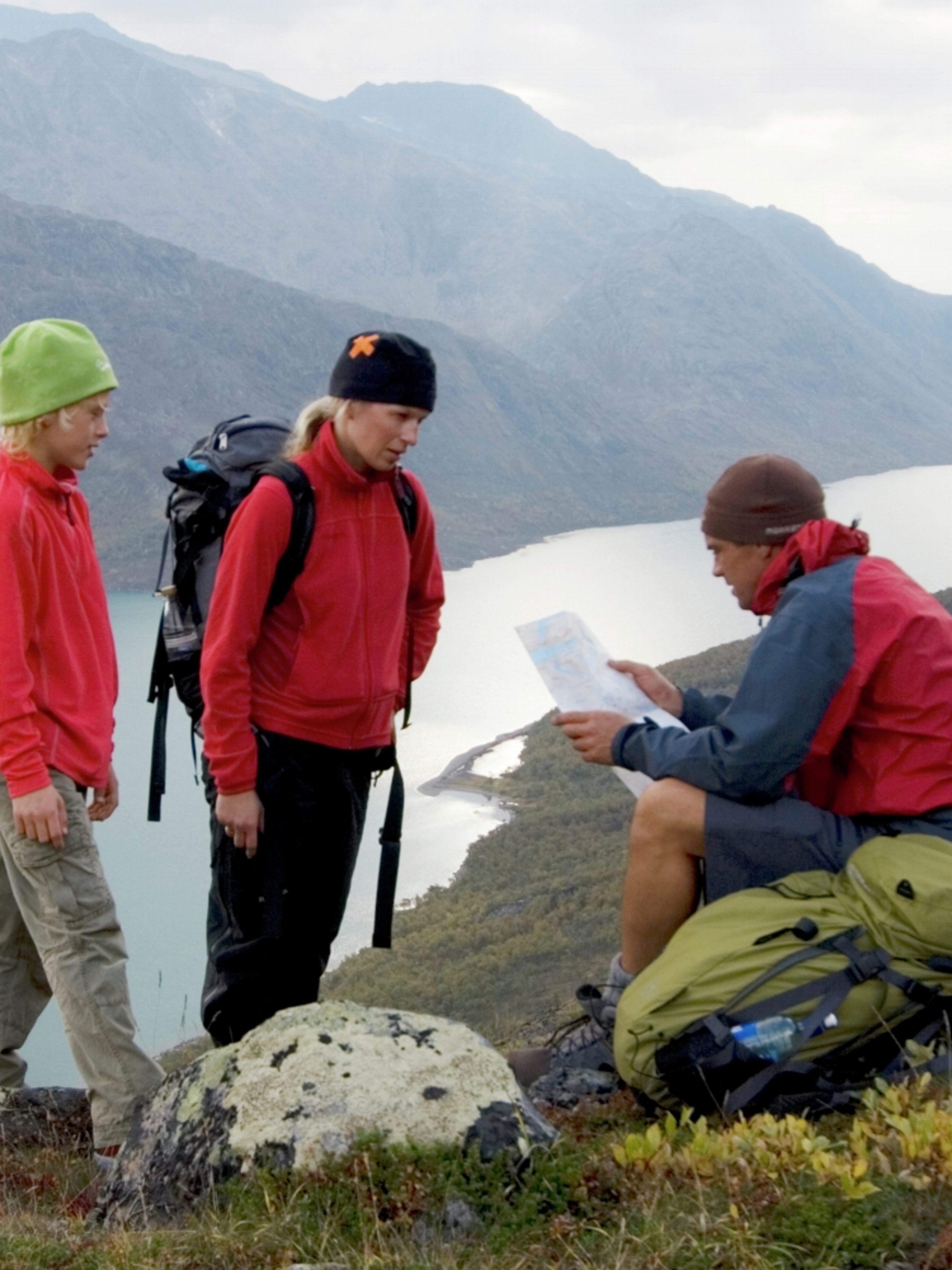 Mountain safety in Norway: Alway bring a map and a compass