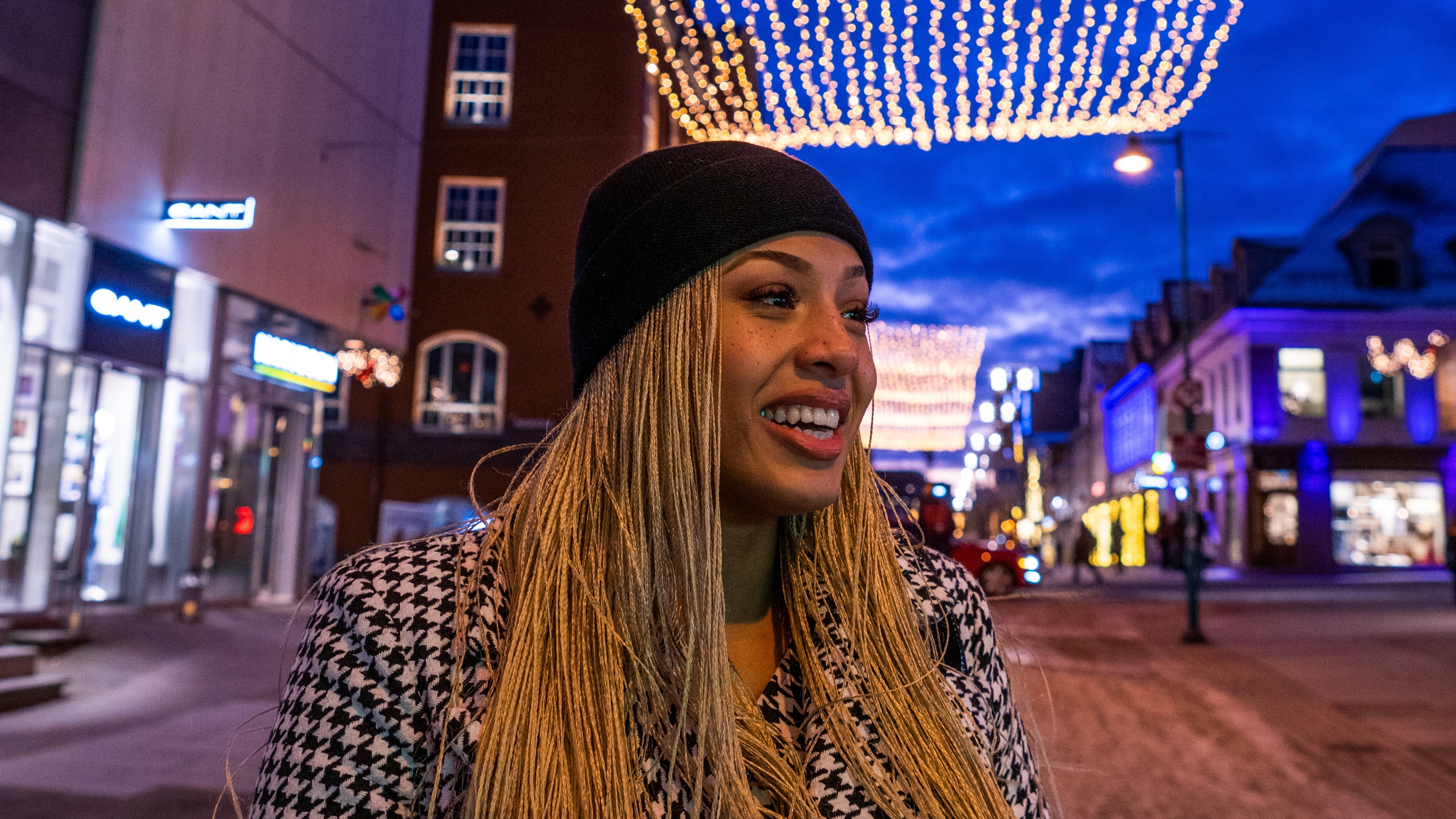 Artist Ida Tolou checking out Tromsø's nightlife