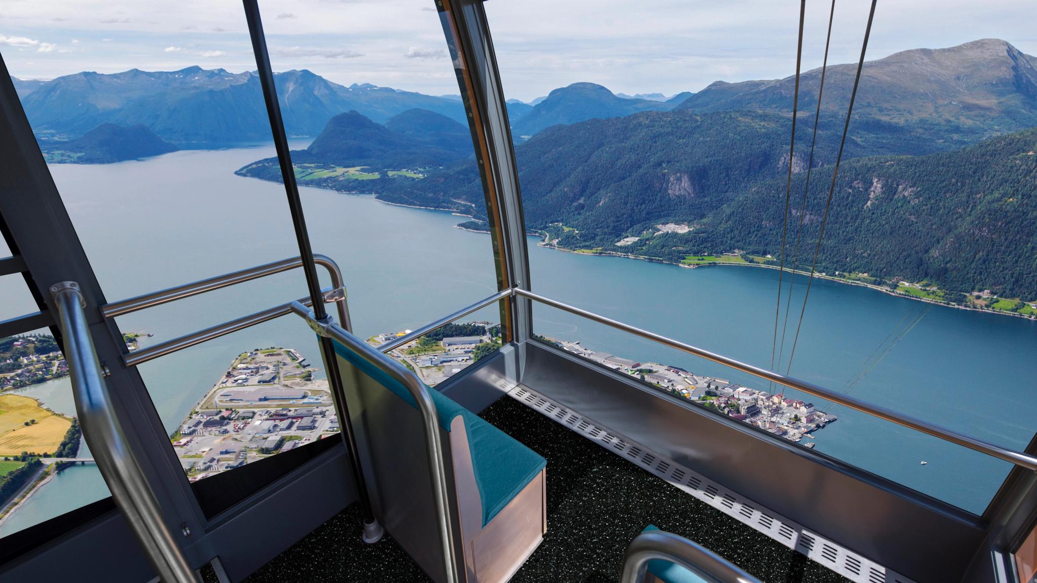 Utsikten från Romsdal skylift i Åndalsnes