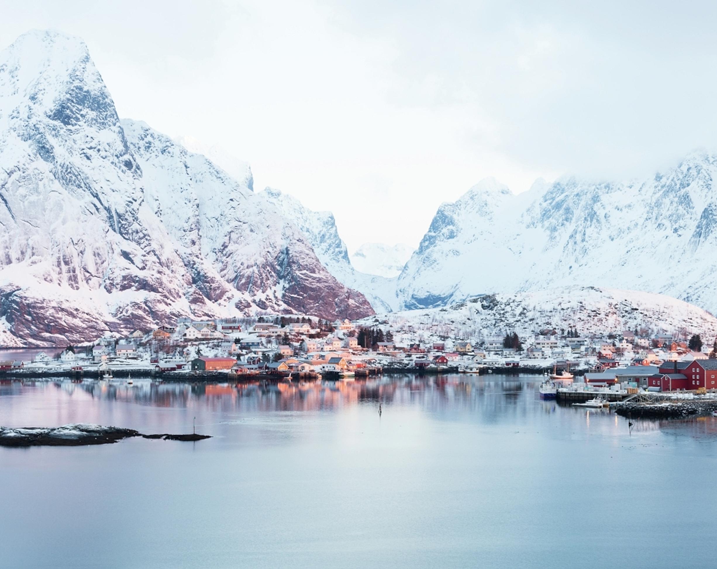 Sunrise at Reine Lofoten