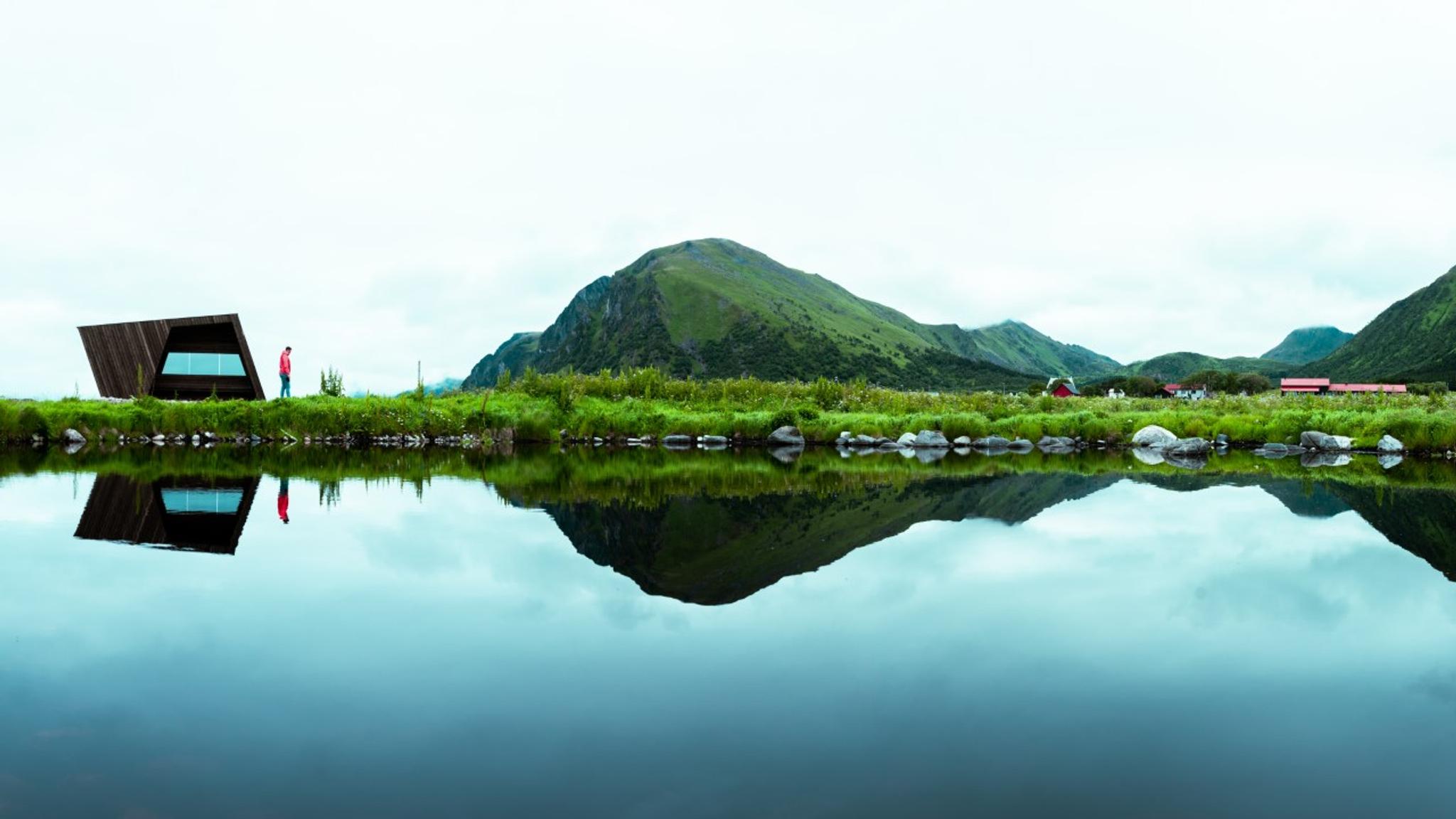 Tidewater shelter at Marmelkroken, Andøya