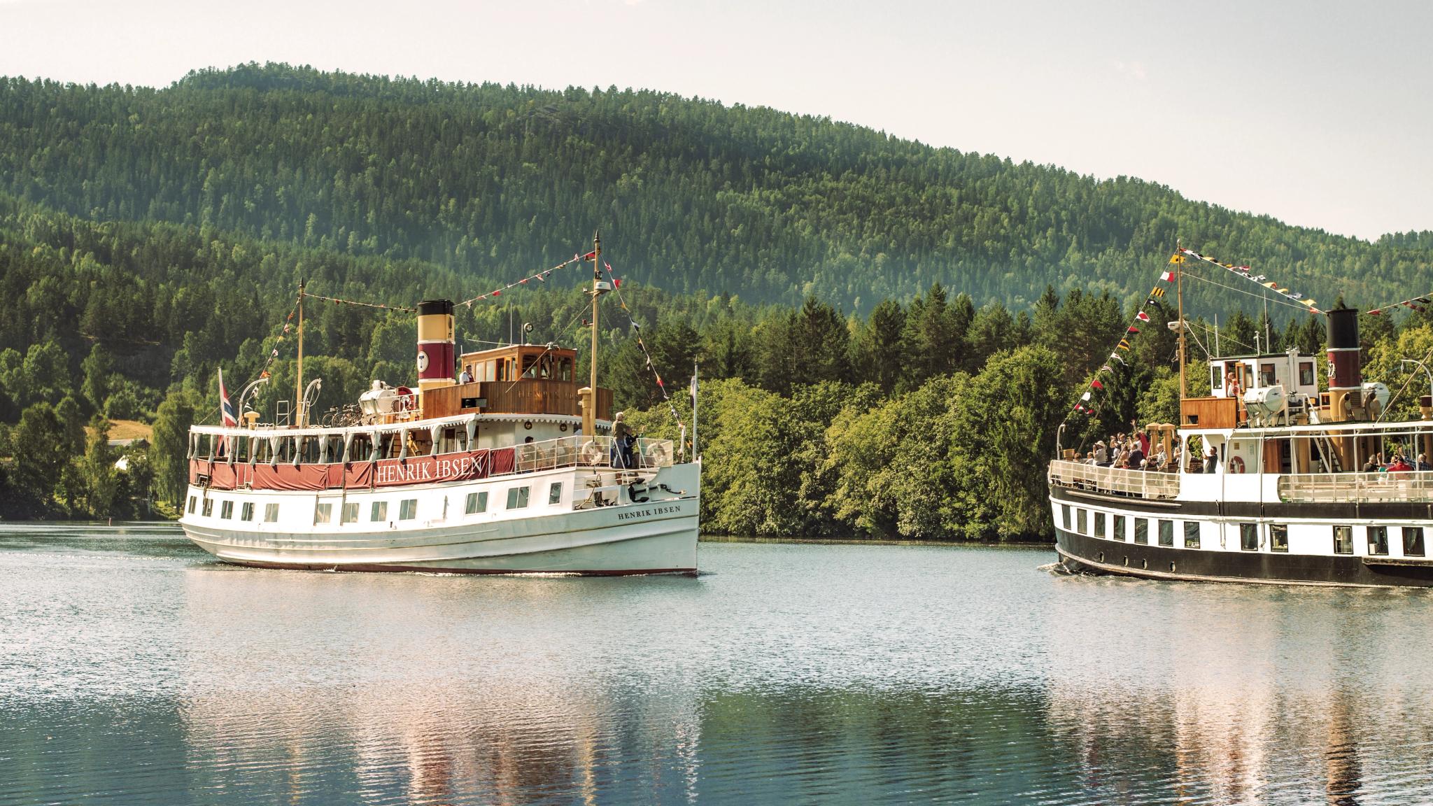 Two boats on Telemark canal