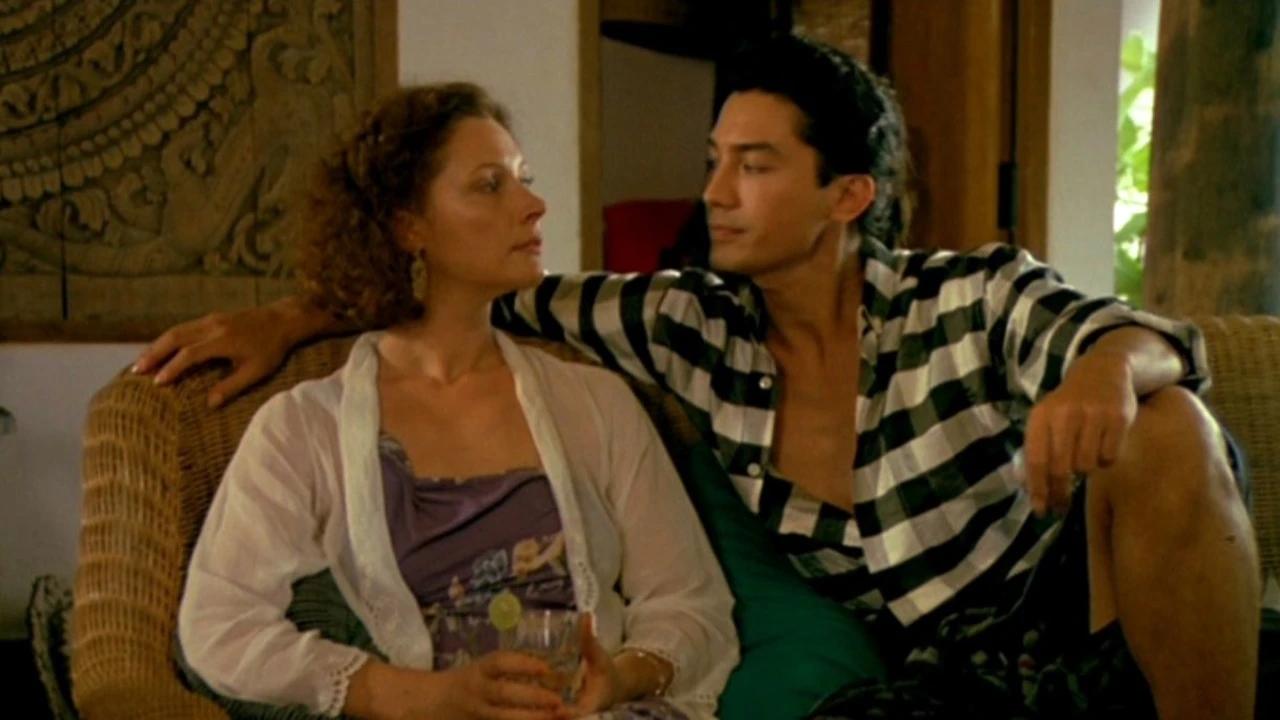 Echoes of Paradise (Shadows of the Peacock)