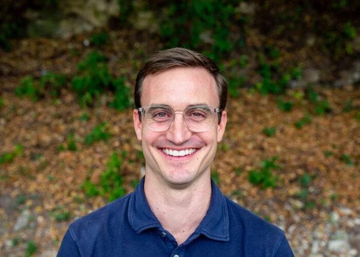 Headshot of Stephen Smith
