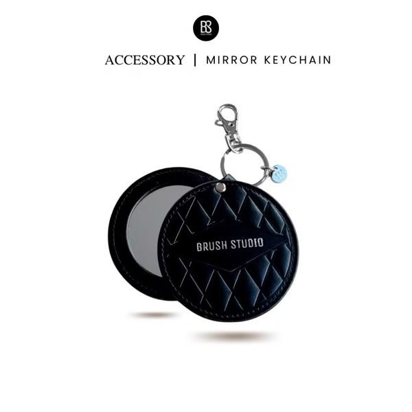 Portable Keychain Mirror
กระจกแต่งหน้าแบบพกพา