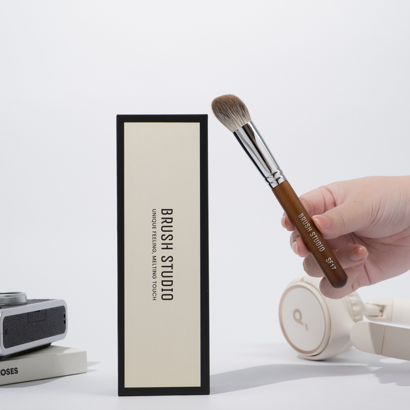 SF17 Silver Fox All-Angle Brush
แปรงอเนกประสงค์ขนจิ้งจอกเงิน - 6