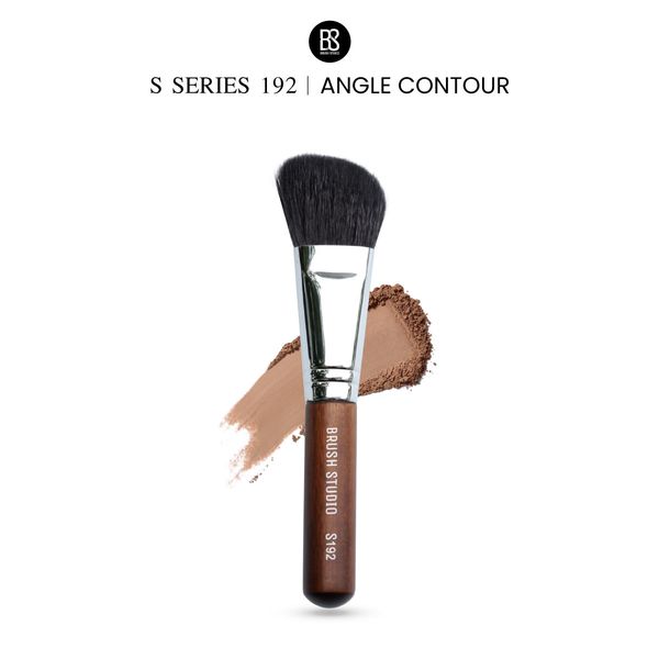 S192 Angle Contouring Brush
แปรงคอนทัวร์ขนาดใหญ่