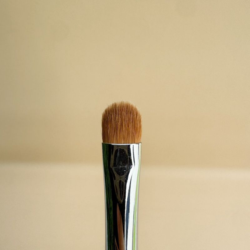 S205 Concealer & Lip Brush
แปรงลิปสติกและคอนซีลเลอร์ - 3