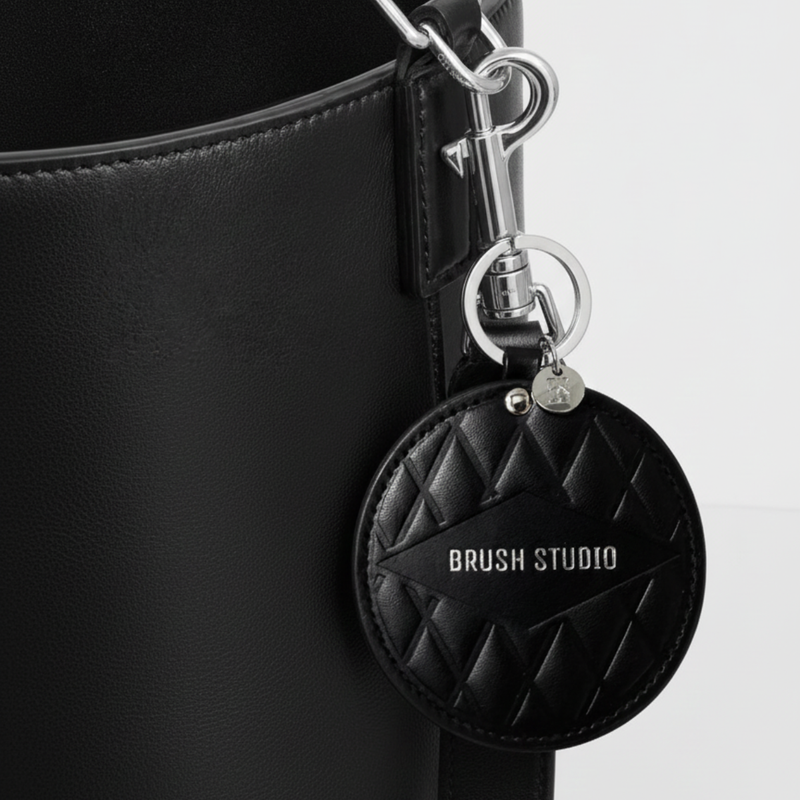 Portable Keychain Mirror
กระจกแต่งหน้าแบบพกพา - 6