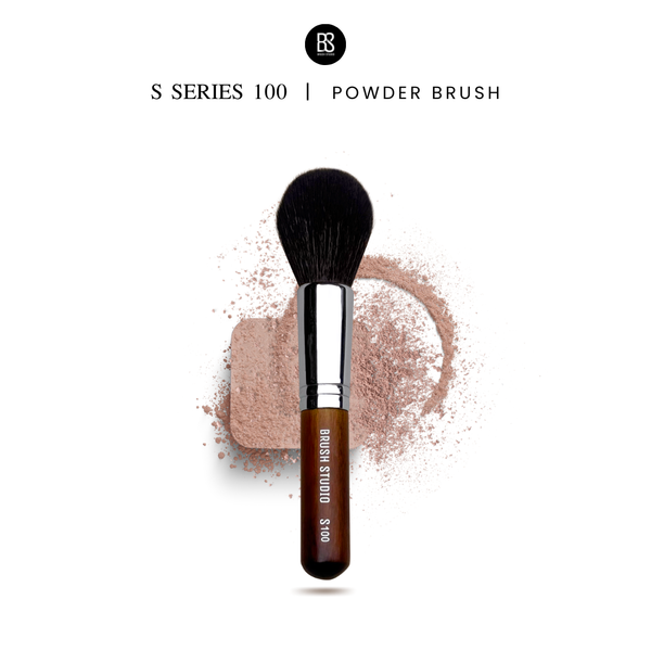 S100 Powder Brush
แปรงปัดแป้งขนแพะทรงกลม
