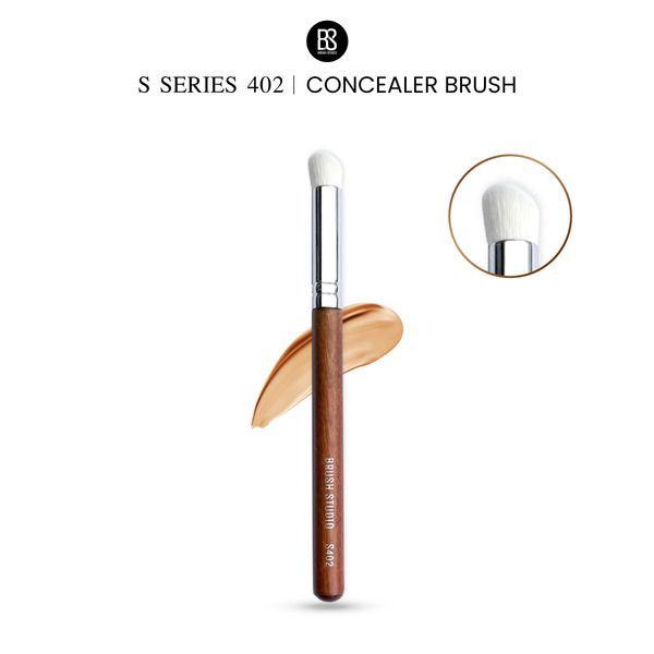 S402 Concealer Brush
แปรงคอลซีลเลอร์