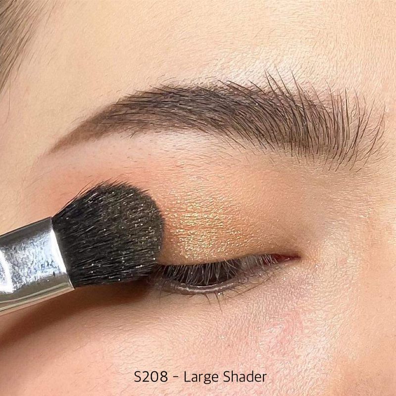 S208 Large Shader Brush
แปรงลงสีอายแชโดวขนาดใหญ่ - 2