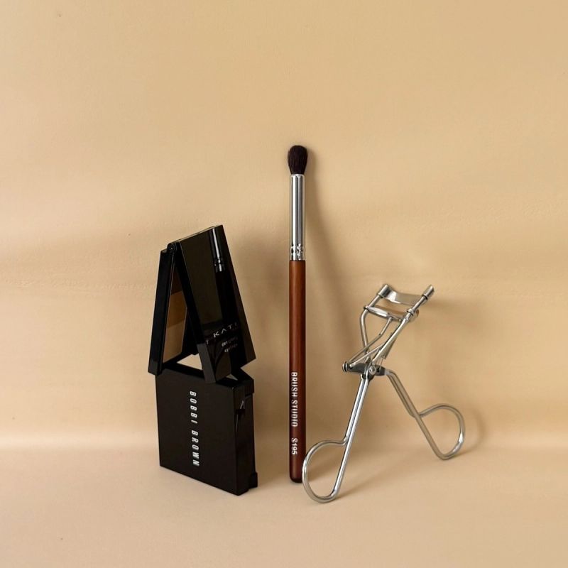 S195 Blending Brush
แปรงผสมสีอายแชโดว - 2