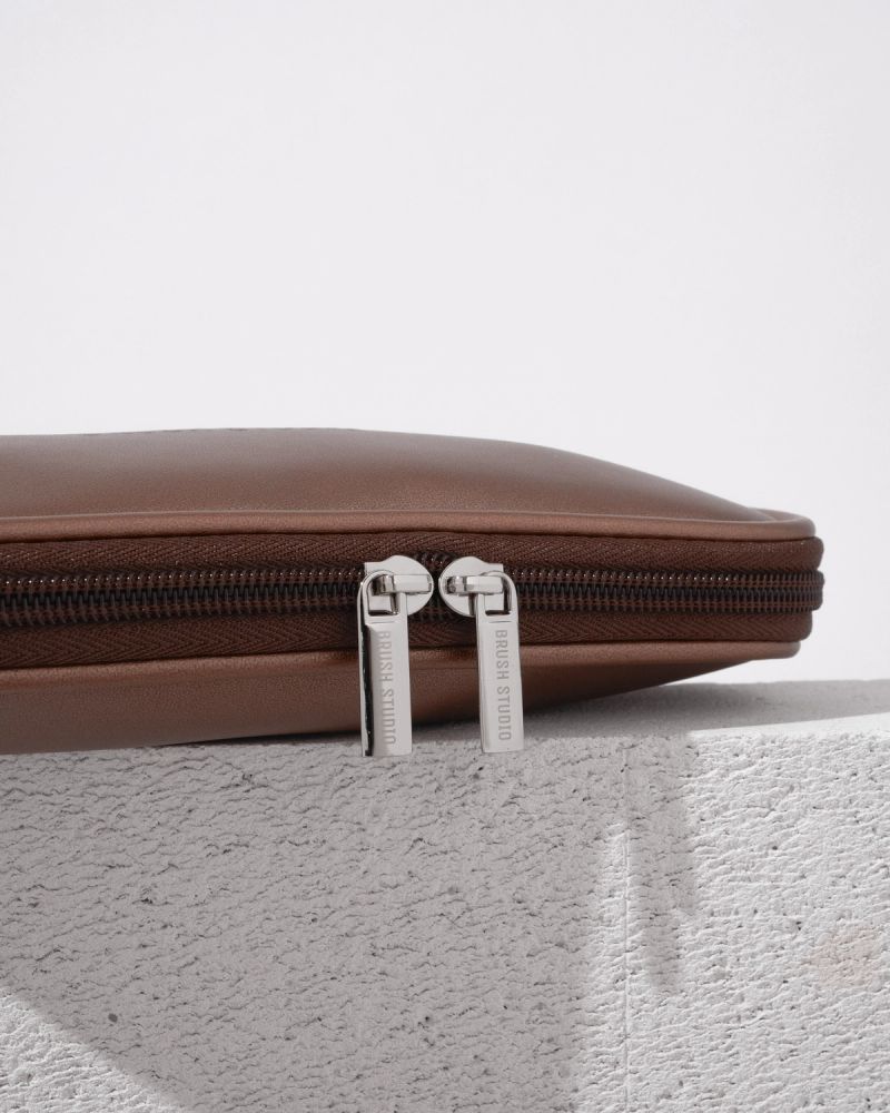 Makeup Brush Storage Bag
กระเป๋าเก็บแปรงแต่งหน้า - 4