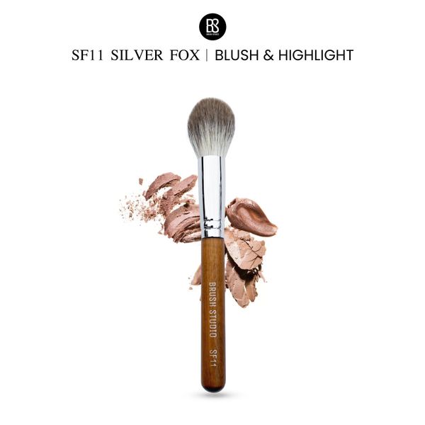 SF11 Silver Fox Cheek Brush
แปรงปัดแก้มอเนกประสงค์ขนจิ้งจอกเงิน