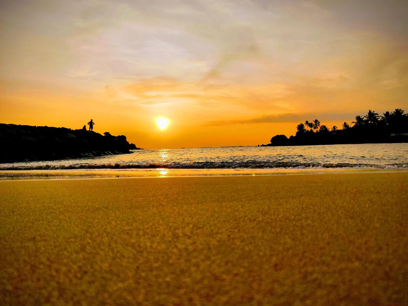 Midigama Beach