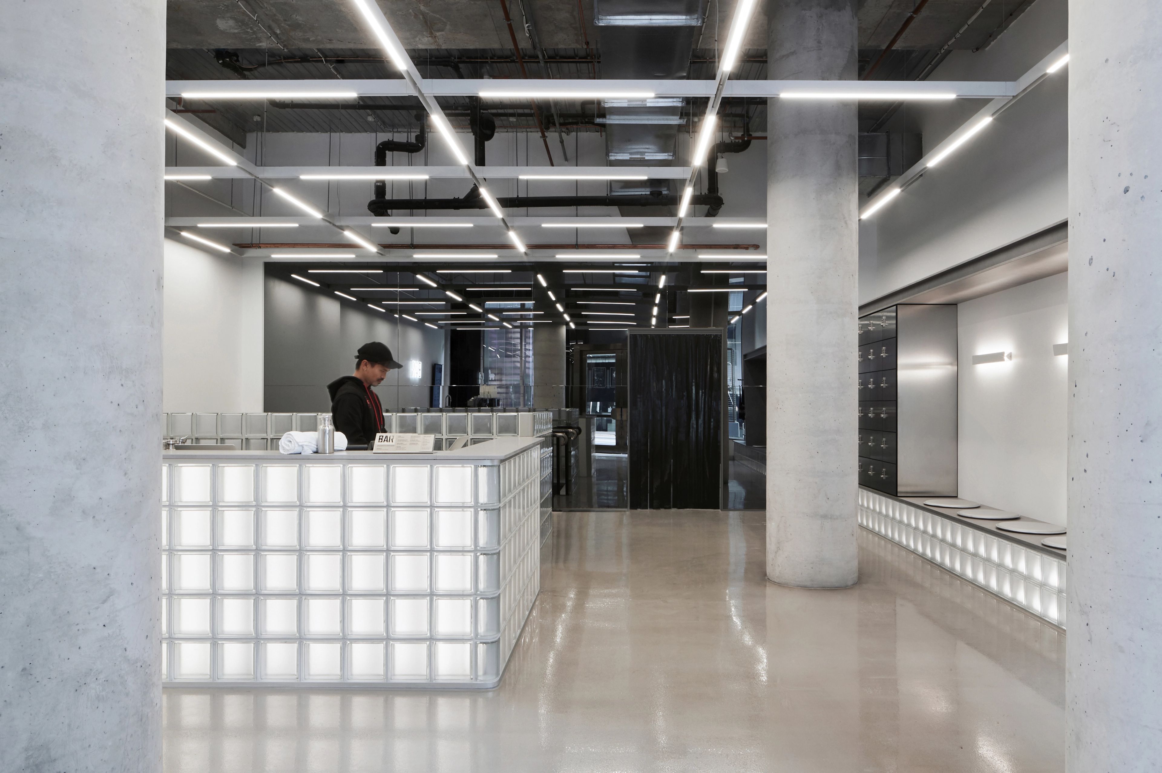 1R Australia by Foolscap