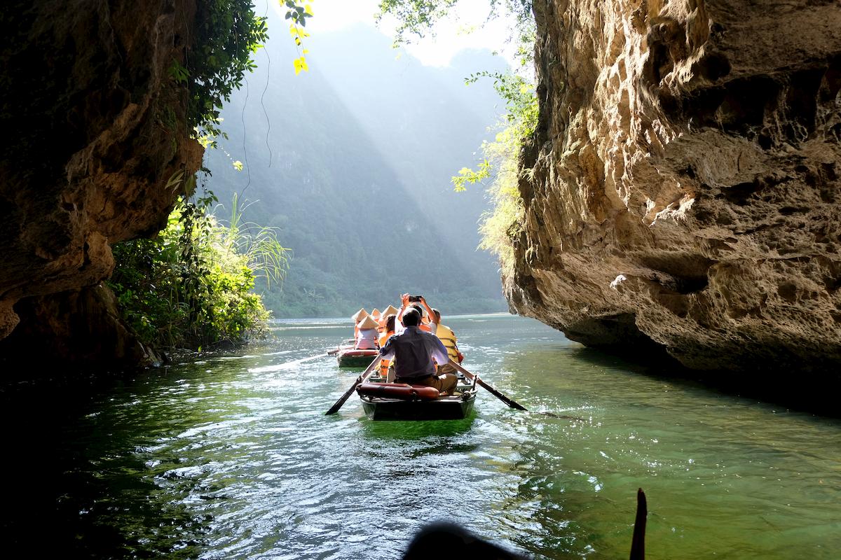 Page hero image - travel
