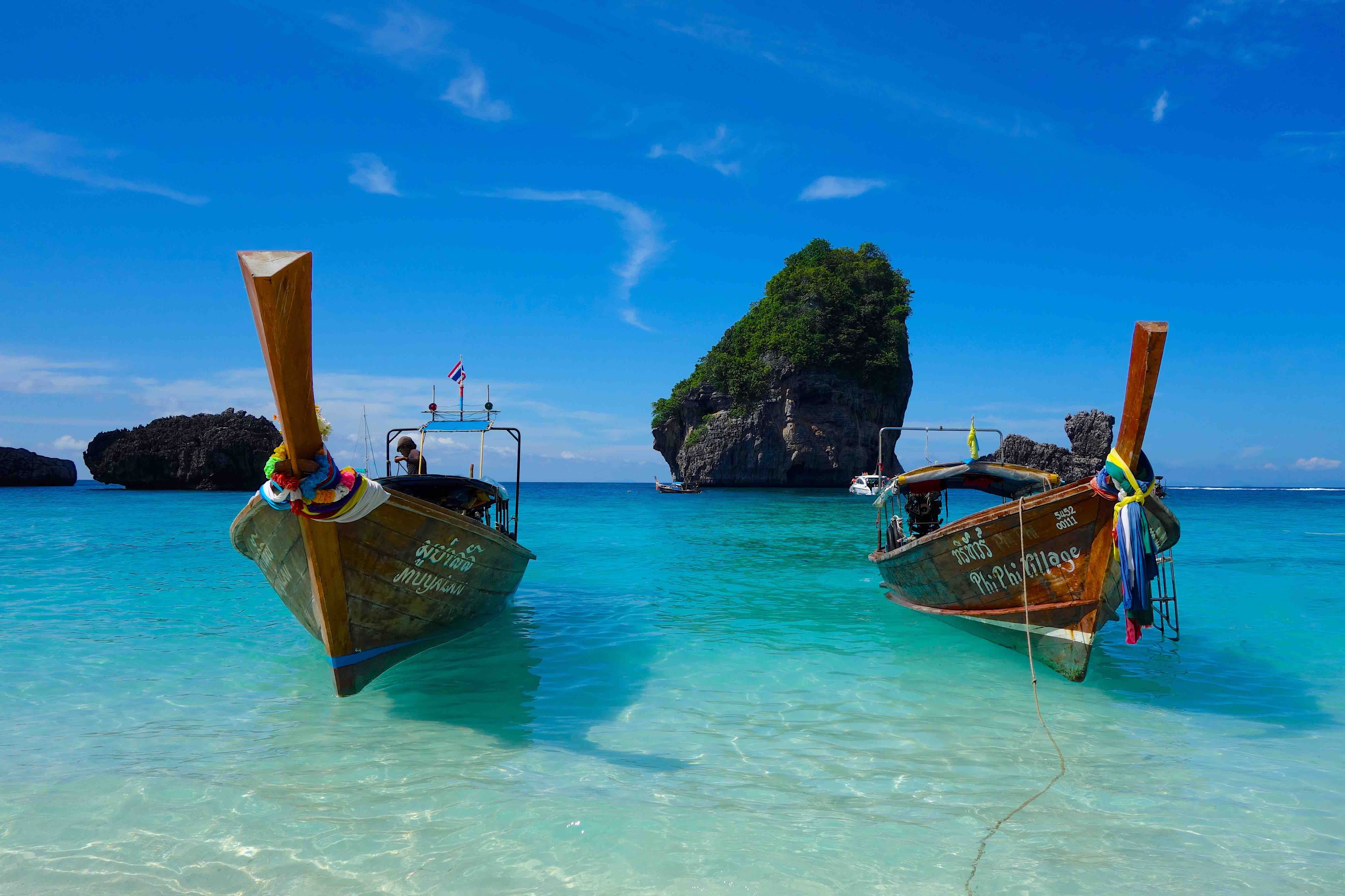 Page hero image - travel