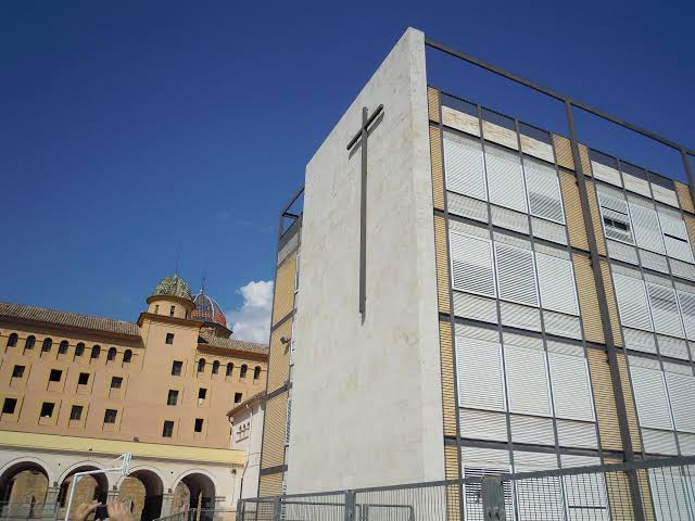 Vista del aulario del colegio